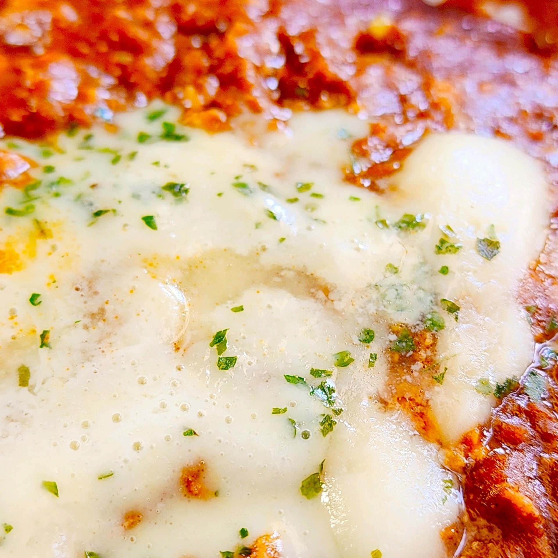 ミニストップのおすすめフード「チーズソースキーマカレー」