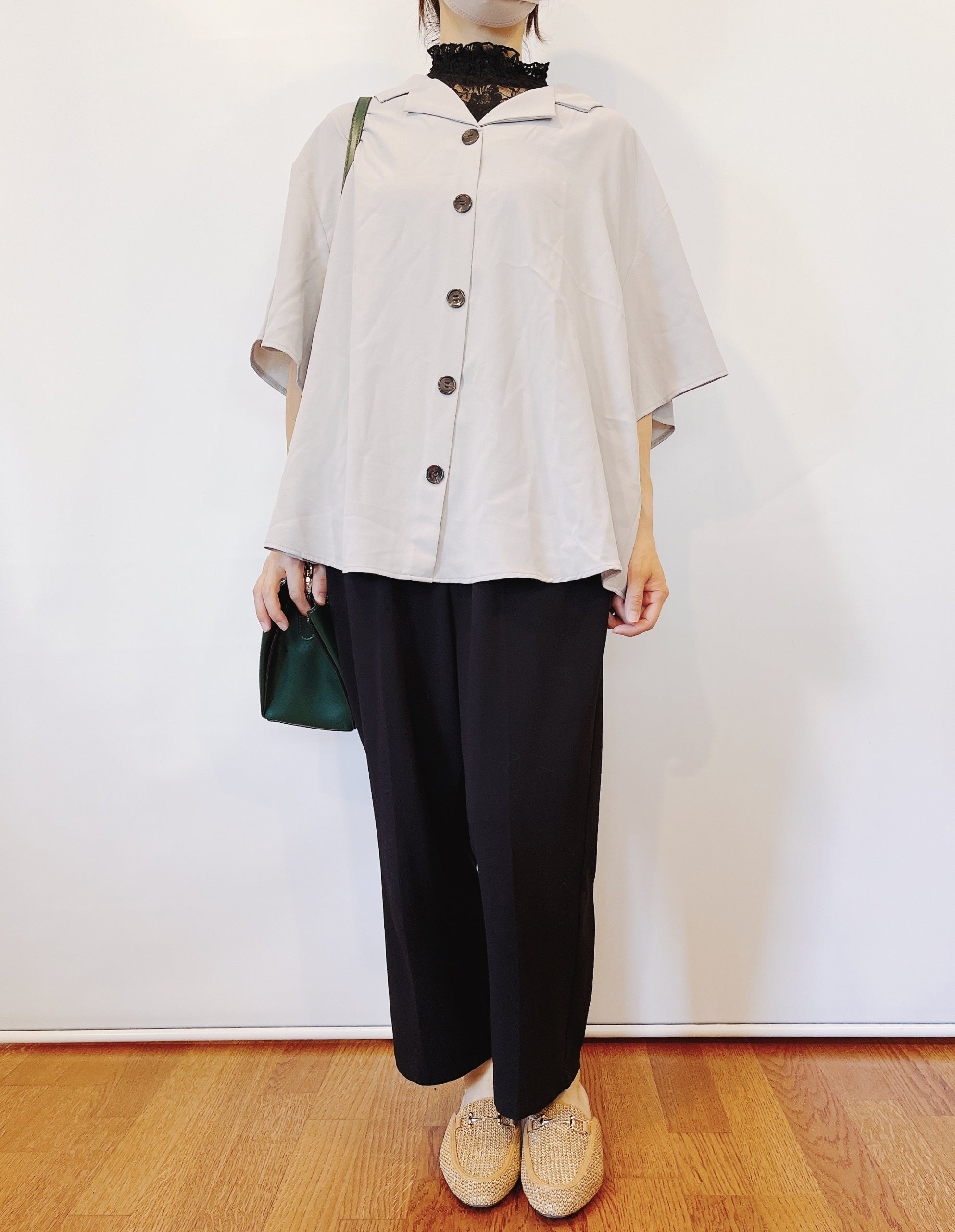 しまむらのオススメのトップス「レース切り替えレイヤードPO」のコーディネート