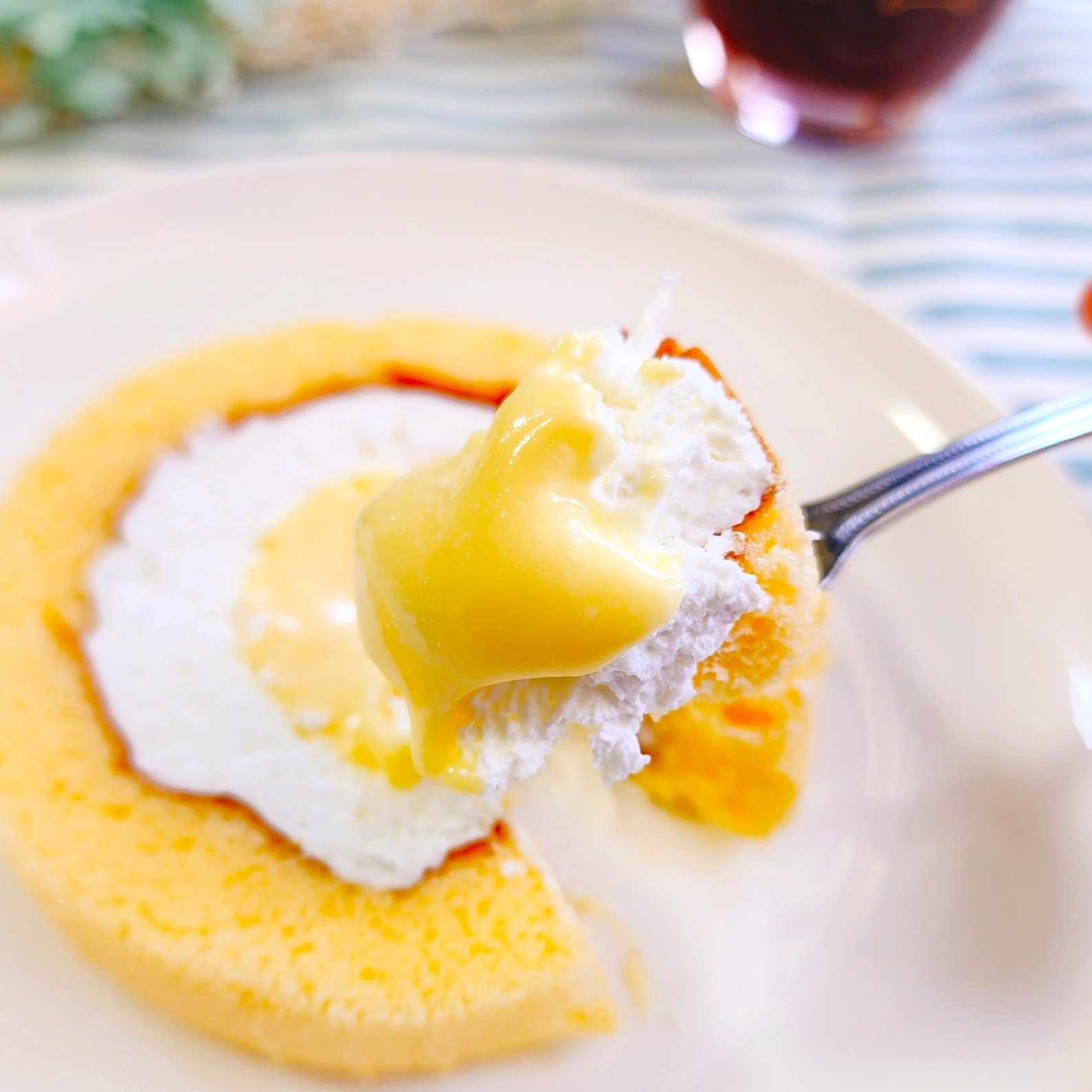 ミニストップのおすすめスイーツ「北海道ミルクロールケーキ」