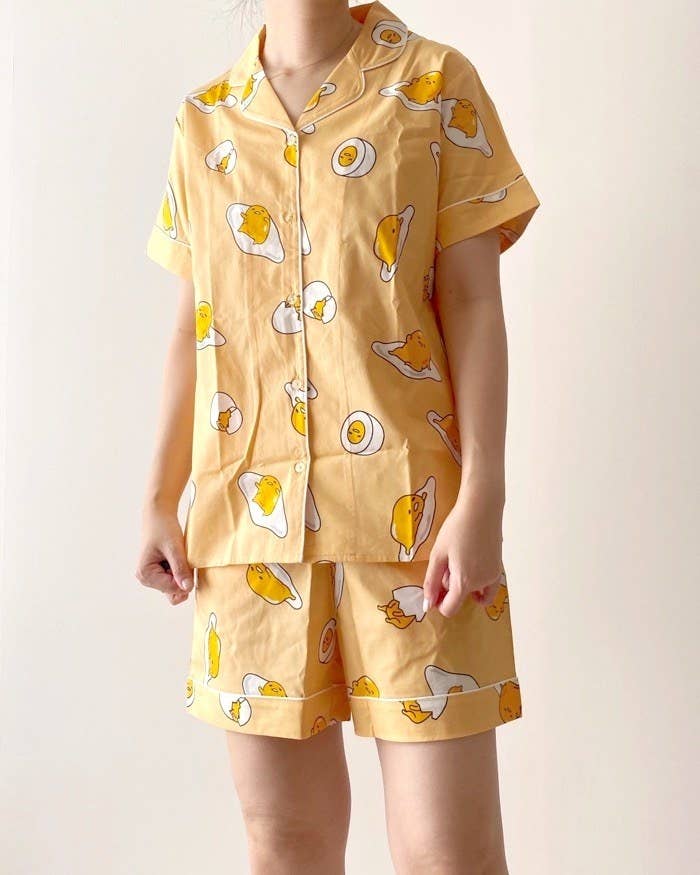 GU（ジーユー）のオススメの商品「コットンパジャマ(半袖&amp;amp;ショートパンツ) GUDETAMA +X」