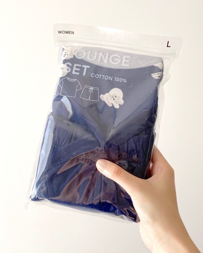 GU（ジーユー）のオススメのルームウェア「ラウンジセット（半袖＆ショートパンツ）（ドッグ）OSB＋EC」