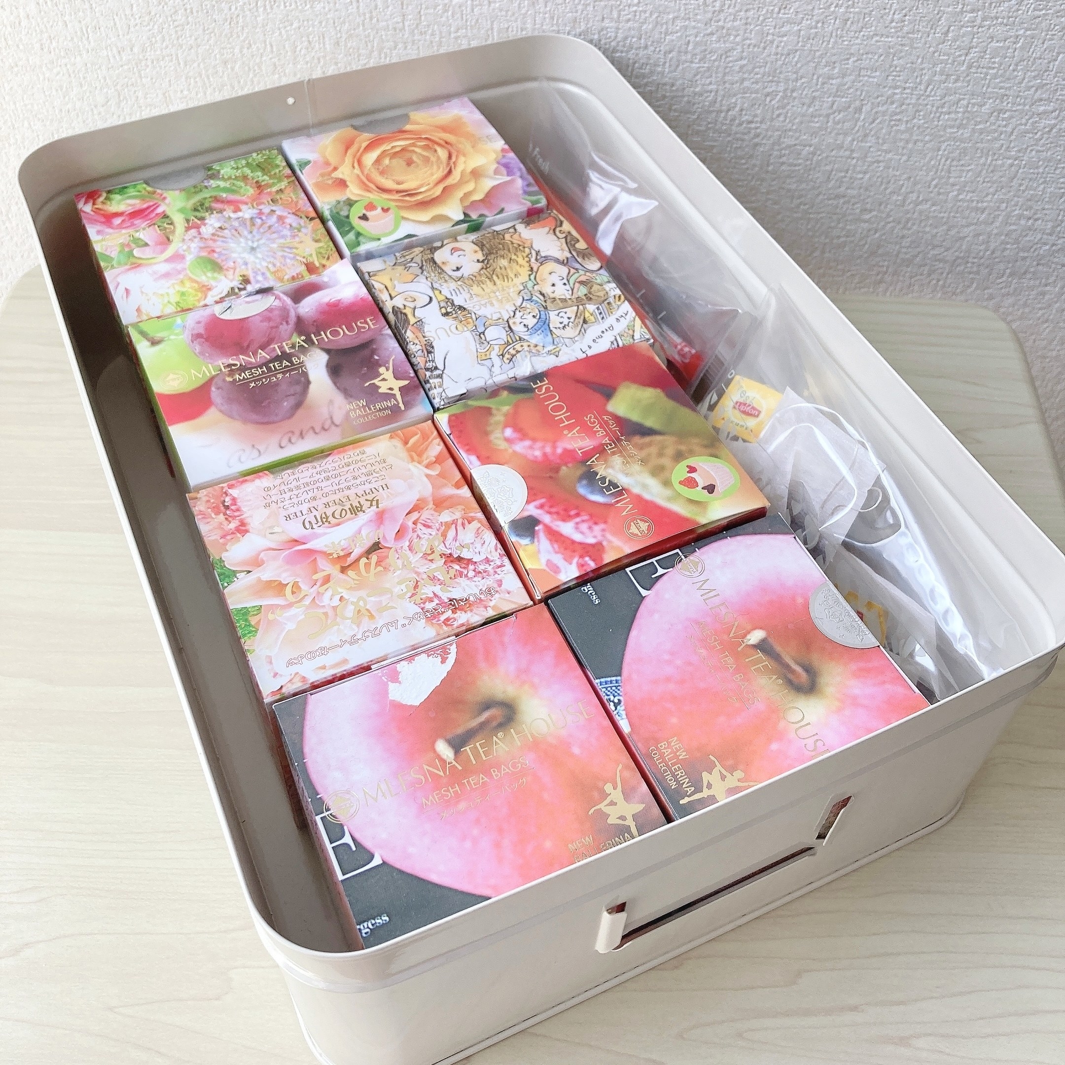 IKEA(イケア)のオススメの収納グッズ「PLOGFÅRA プローグフォーラ 収納ボックス ふた付き 2点セット」