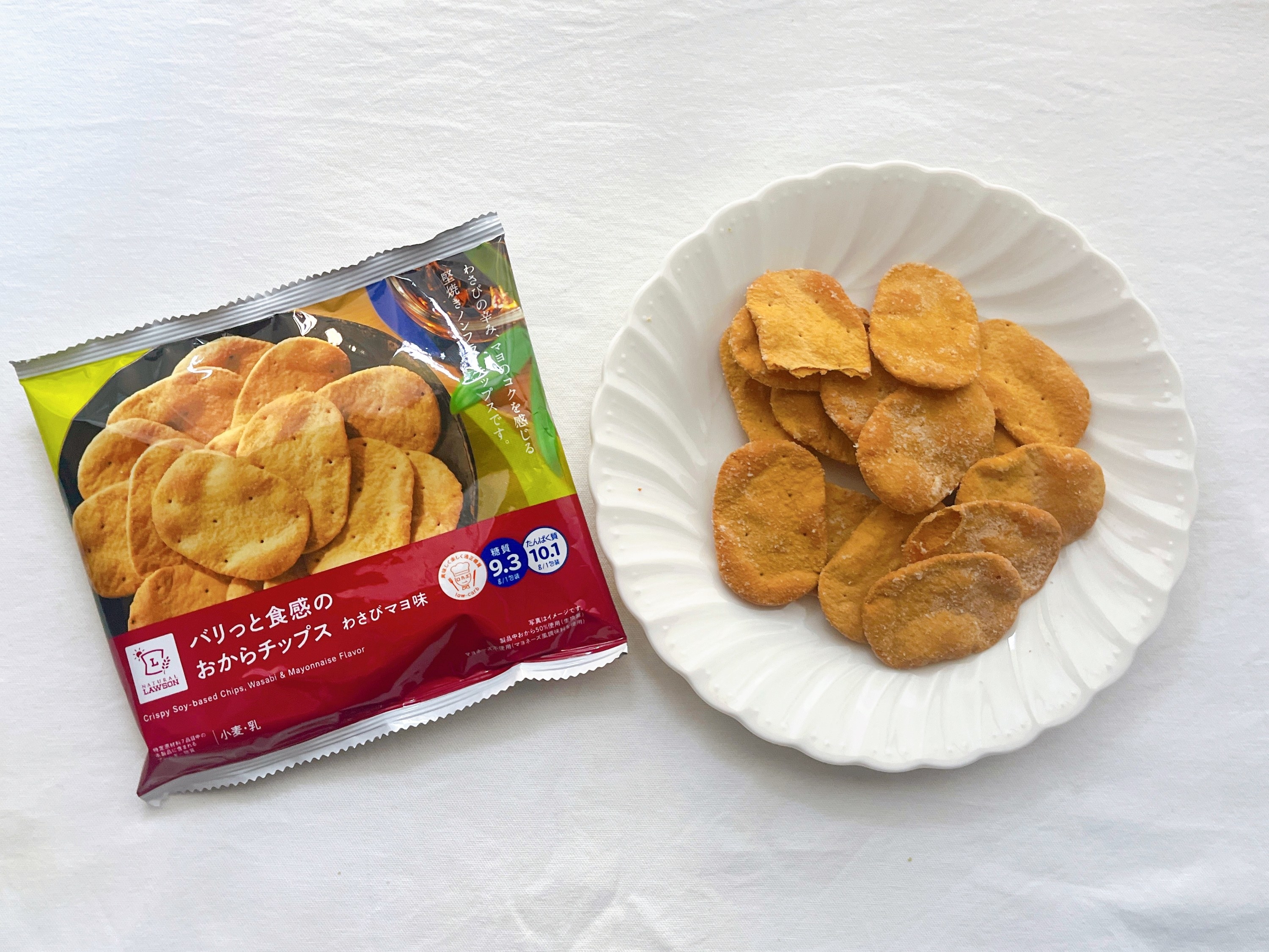 LAWSON（ローソン）のオススメのお菓子「バリっと食感のおからチップス わさびマヨ味 32g」