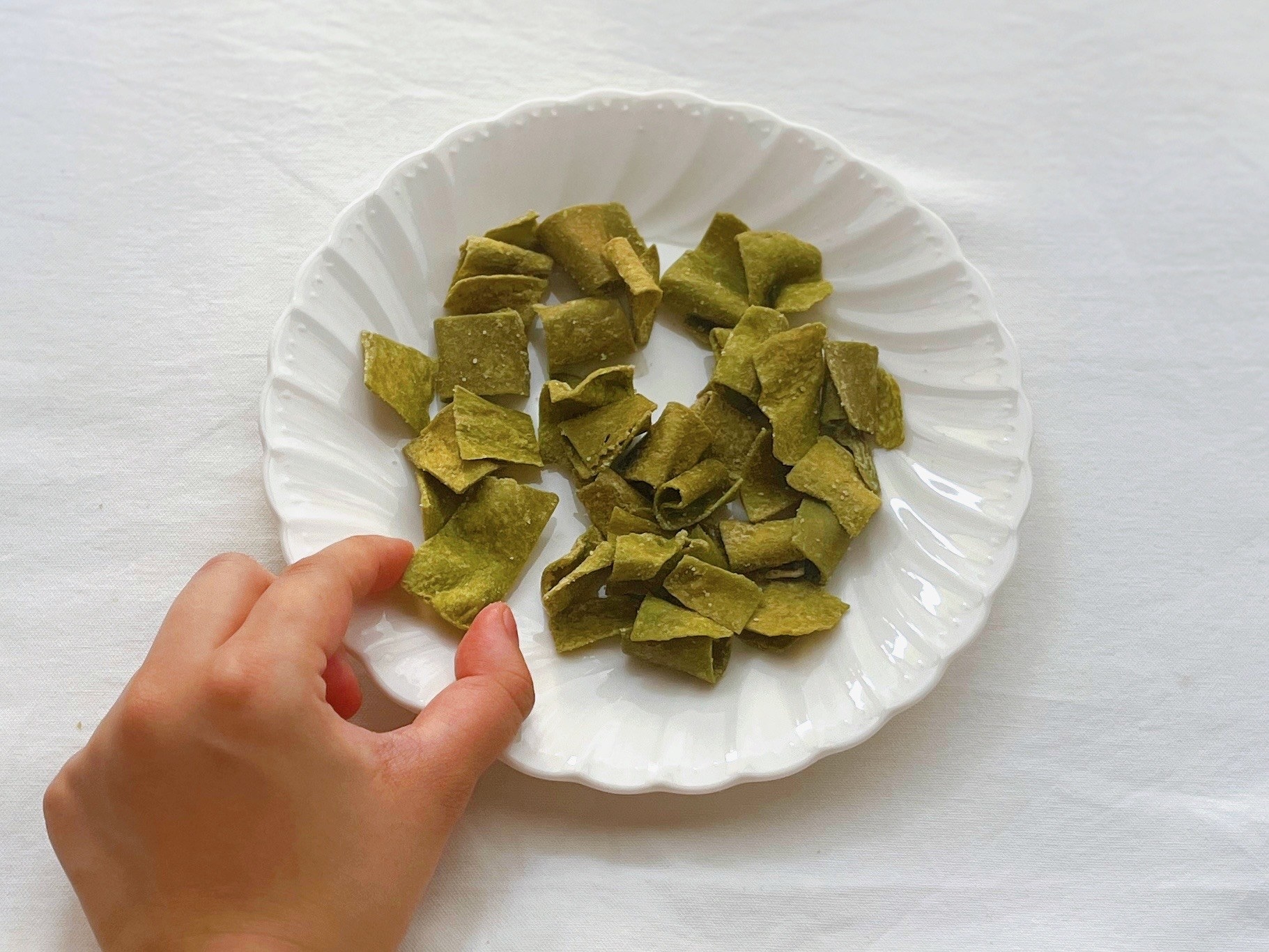 LAWSON（ローソン）のオススメのお菓子「ビネガー香る大豆チップス 30g」