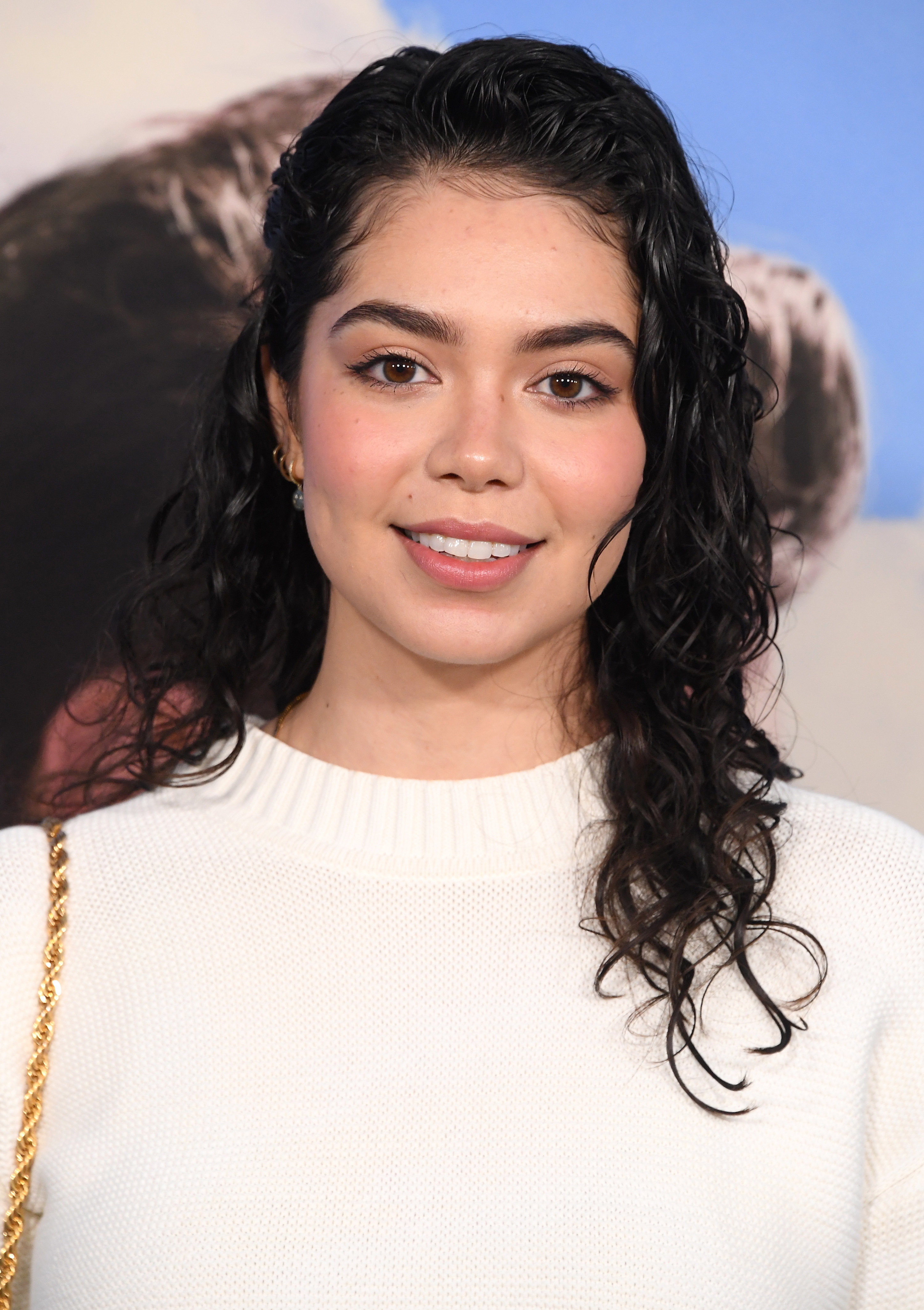 Auli&#x27;i Cravalho attends 20th Century Studio&#x27;s &quot;Avatar 2: The Way of Water&quot; U.S. Premiere at Dolby Theatre
