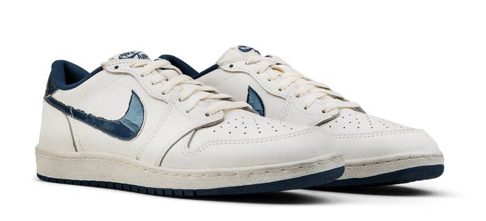 The original Air Jordan 1 Low 'Metallic Blue'