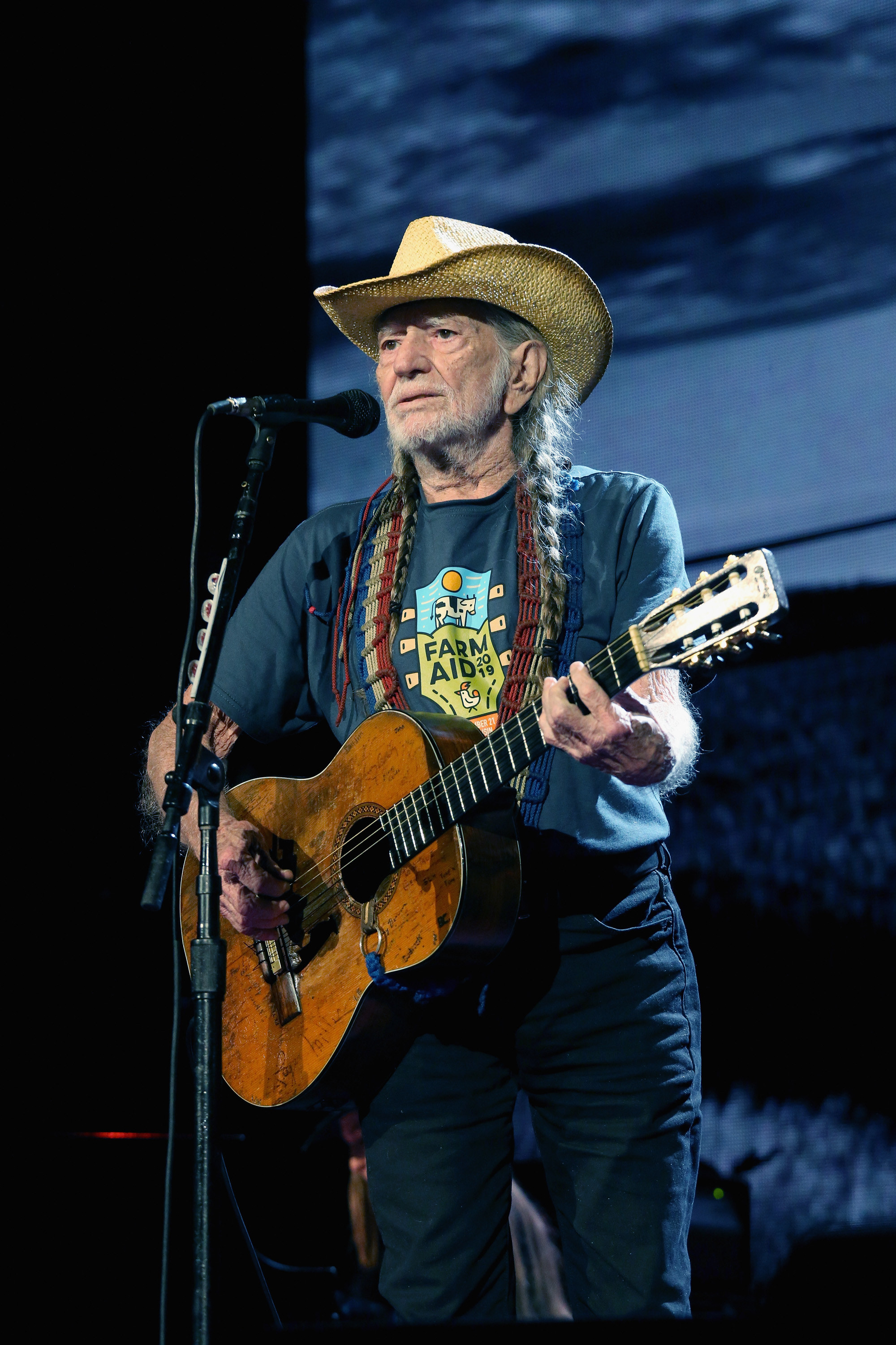Willie Nelson onstage