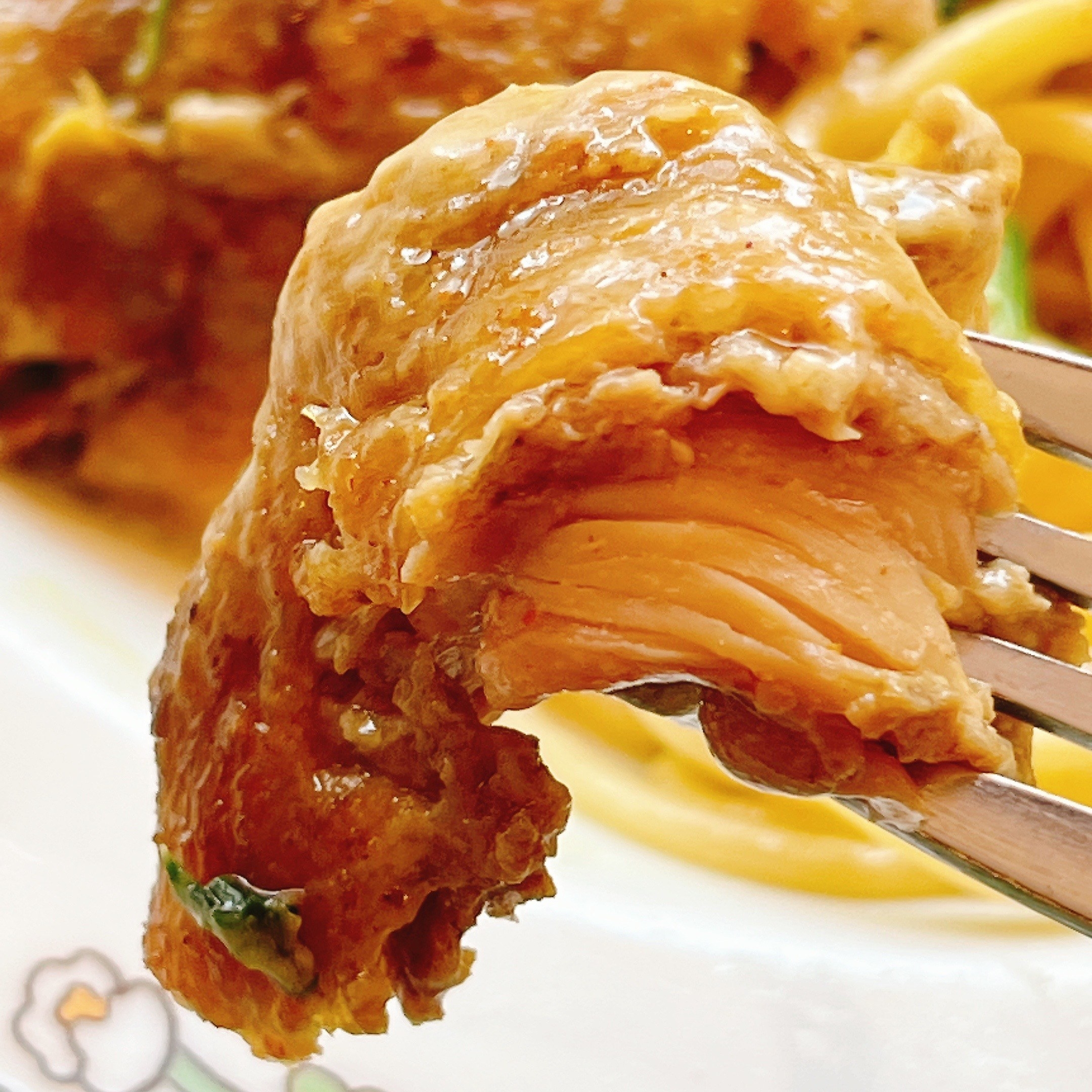ココスのおすすめランチメニュー「ほろほろチキンのカレークリーム パスタランチ」