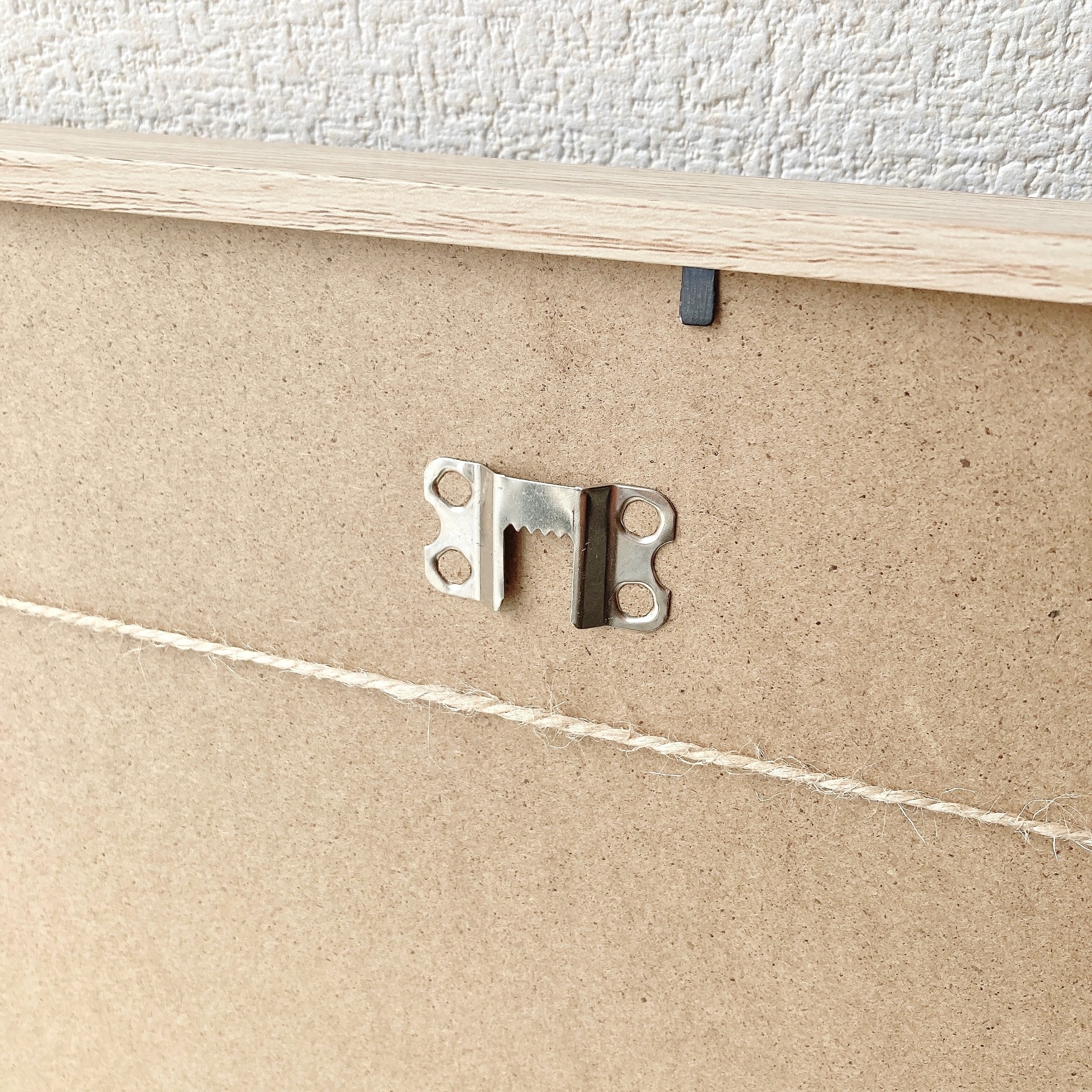 FLYING TIGER（フライングタイガー）のオススメのインテリア雑貨「雲のクリップ付きフレーム」