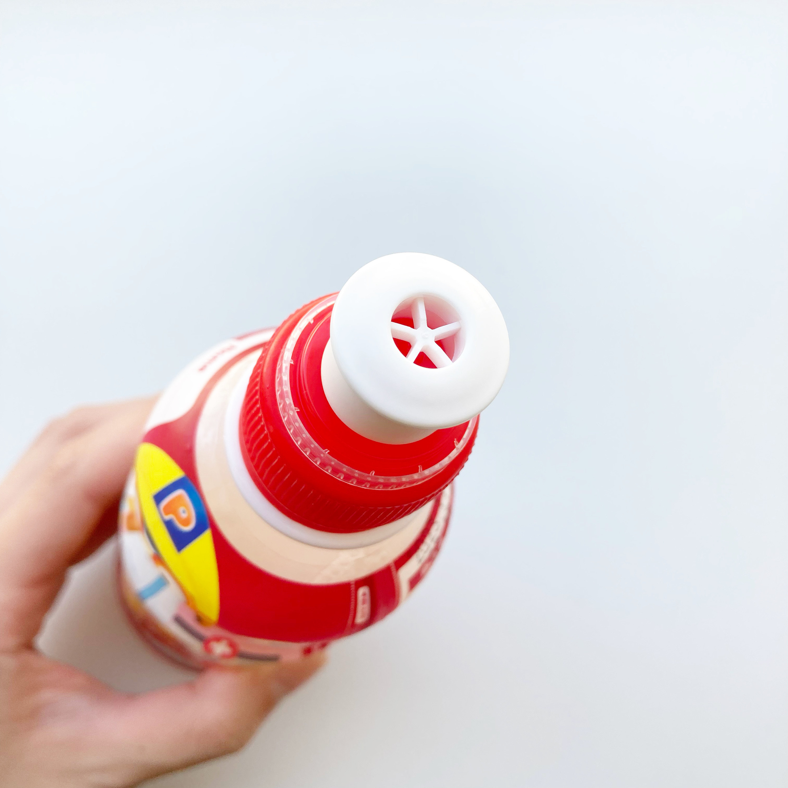 DAISO（ダイソー）の韓国ドリンク「ポロロ イチゴ味 235ml」