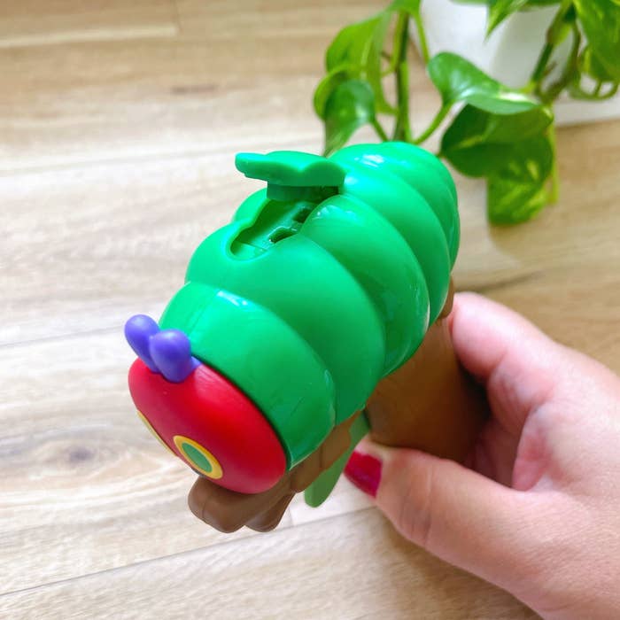 マクドナルド(マック)のおすすめハッピーセット2023「はらぺこあおむし」