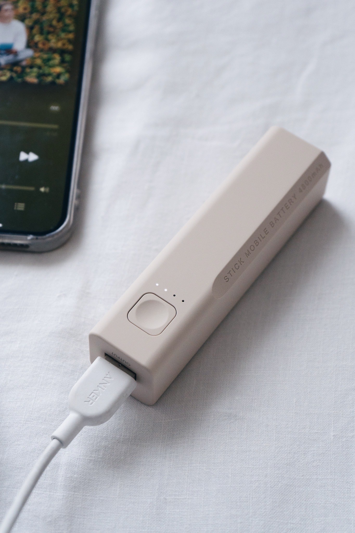 3COINSのオススメデバイス「スティックモバイルバッテリー」