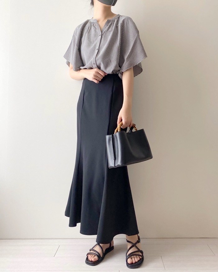 GLOBAL WORK（グローバルワーク）のおすすめトップス「さらさらリラックスプリントブラウス」