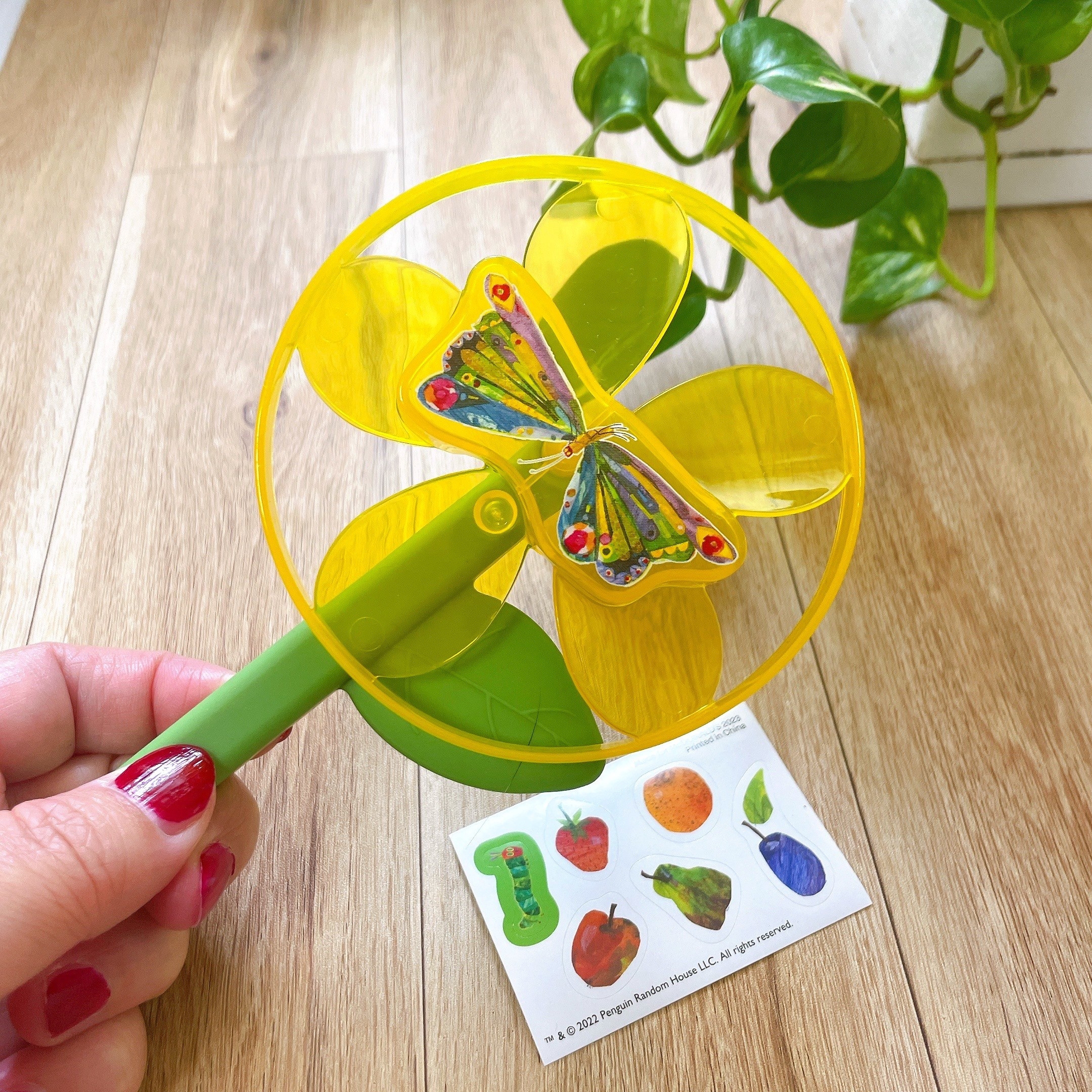 マクドナルド(マック)のおすすめハッピーセット2023「はらぺこあおむし」