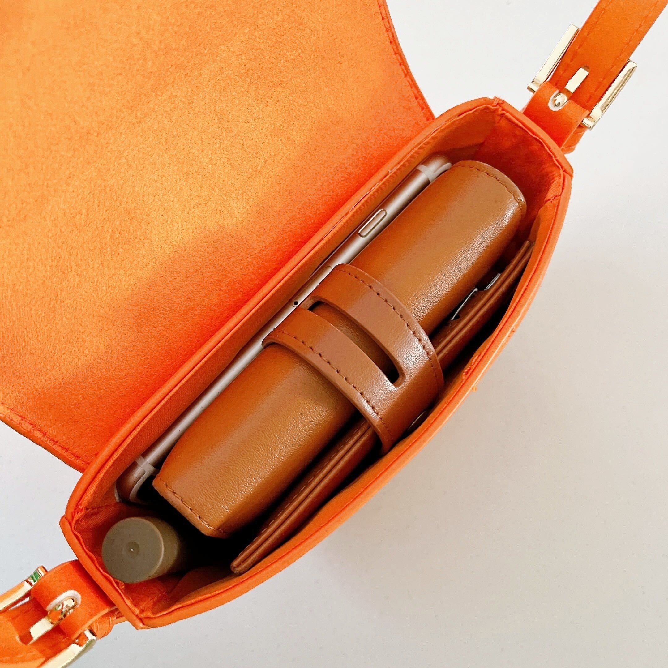 H&amp;amp;M（エイチアンドエム）のオススメのバッグ「ショルダーバッグ」