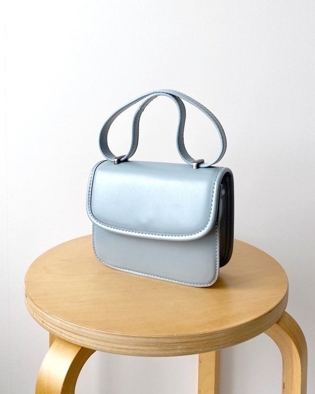 ZARA（ザラ）のオススメのバッグ「ダブルハンドル クロスボディバッグ」