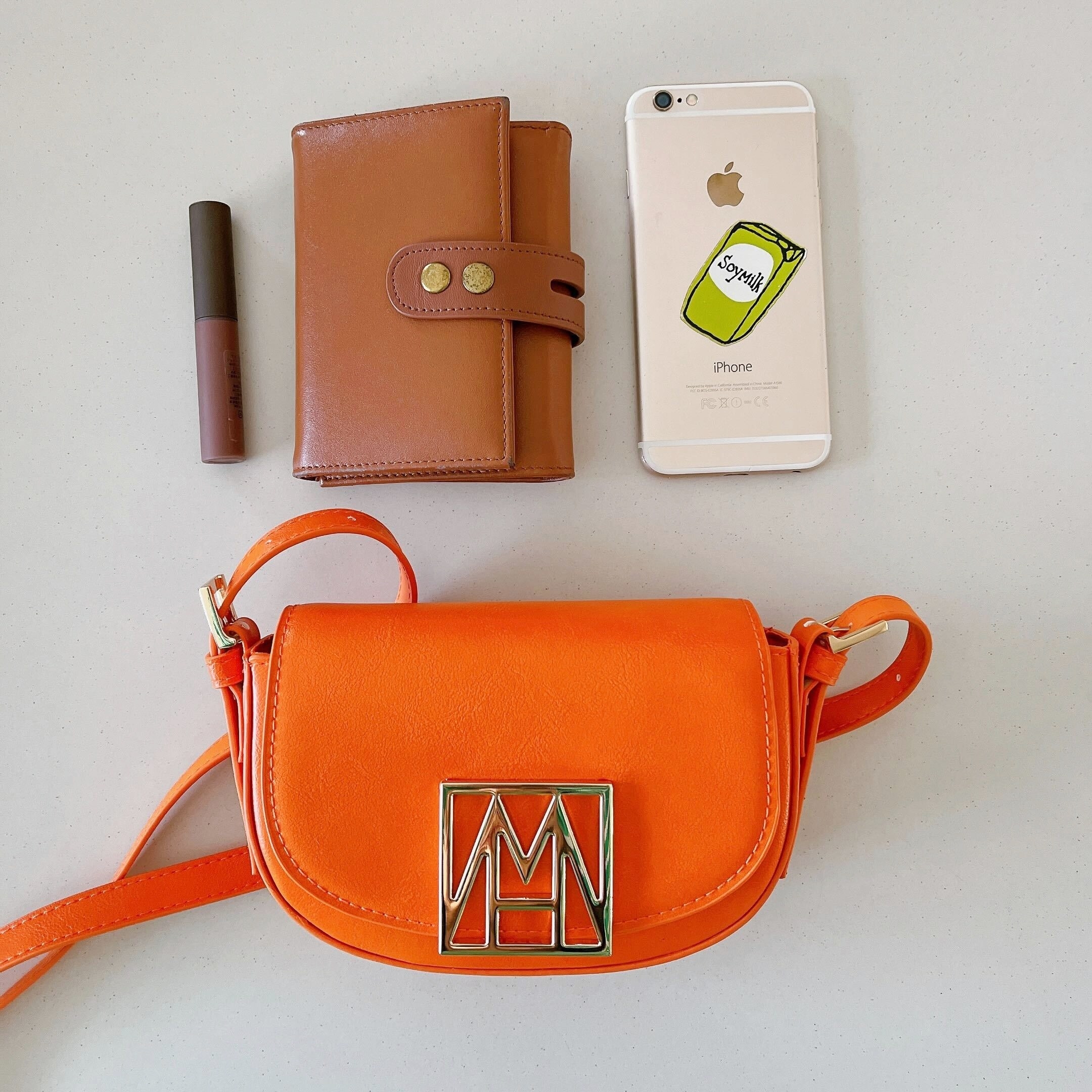 H&amp;amp;M（エイチアンドエム）のオススメのバッグ「ショルダーバッグ」