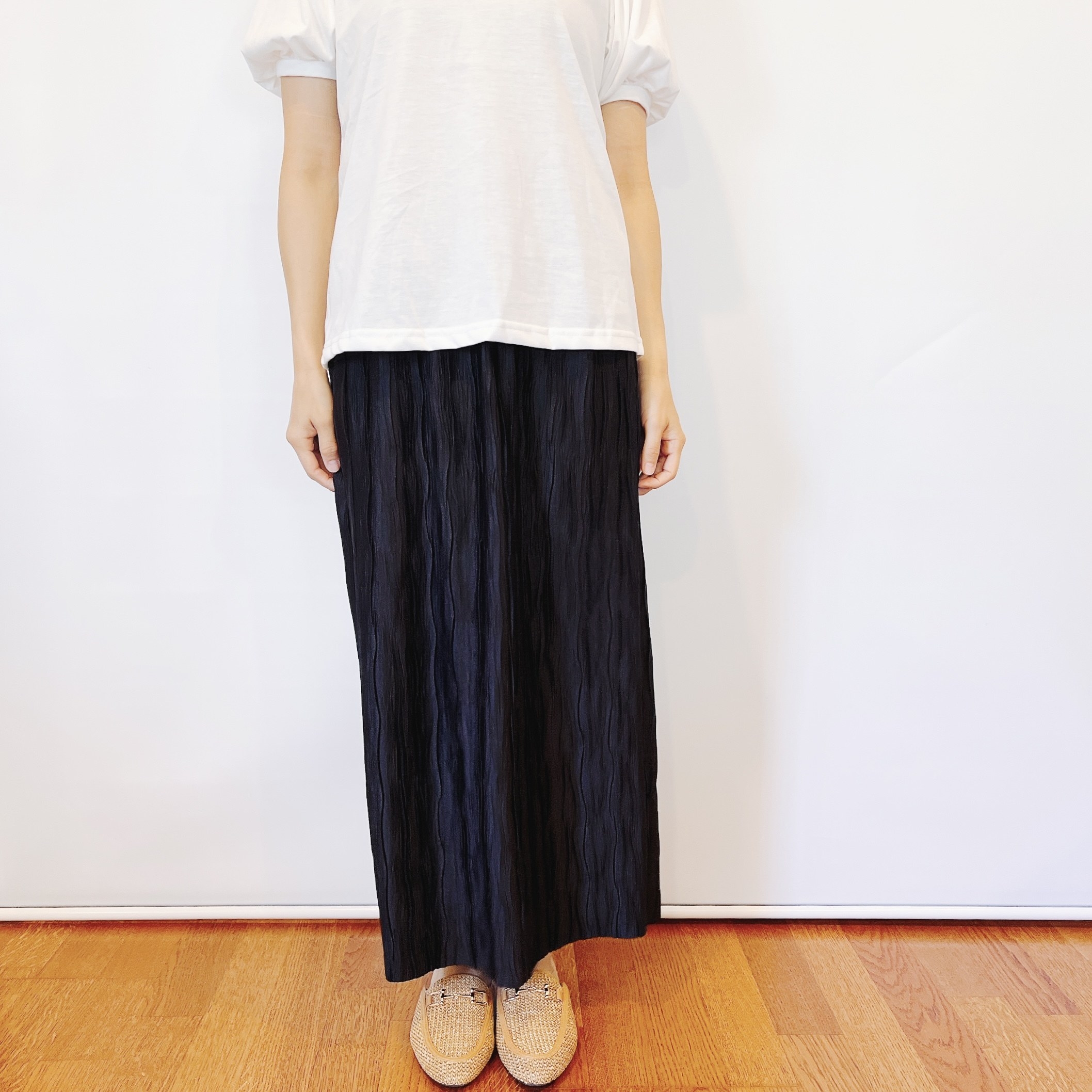 しまむらのオススメのアイテム「ウェーブプリーツナロースカート」