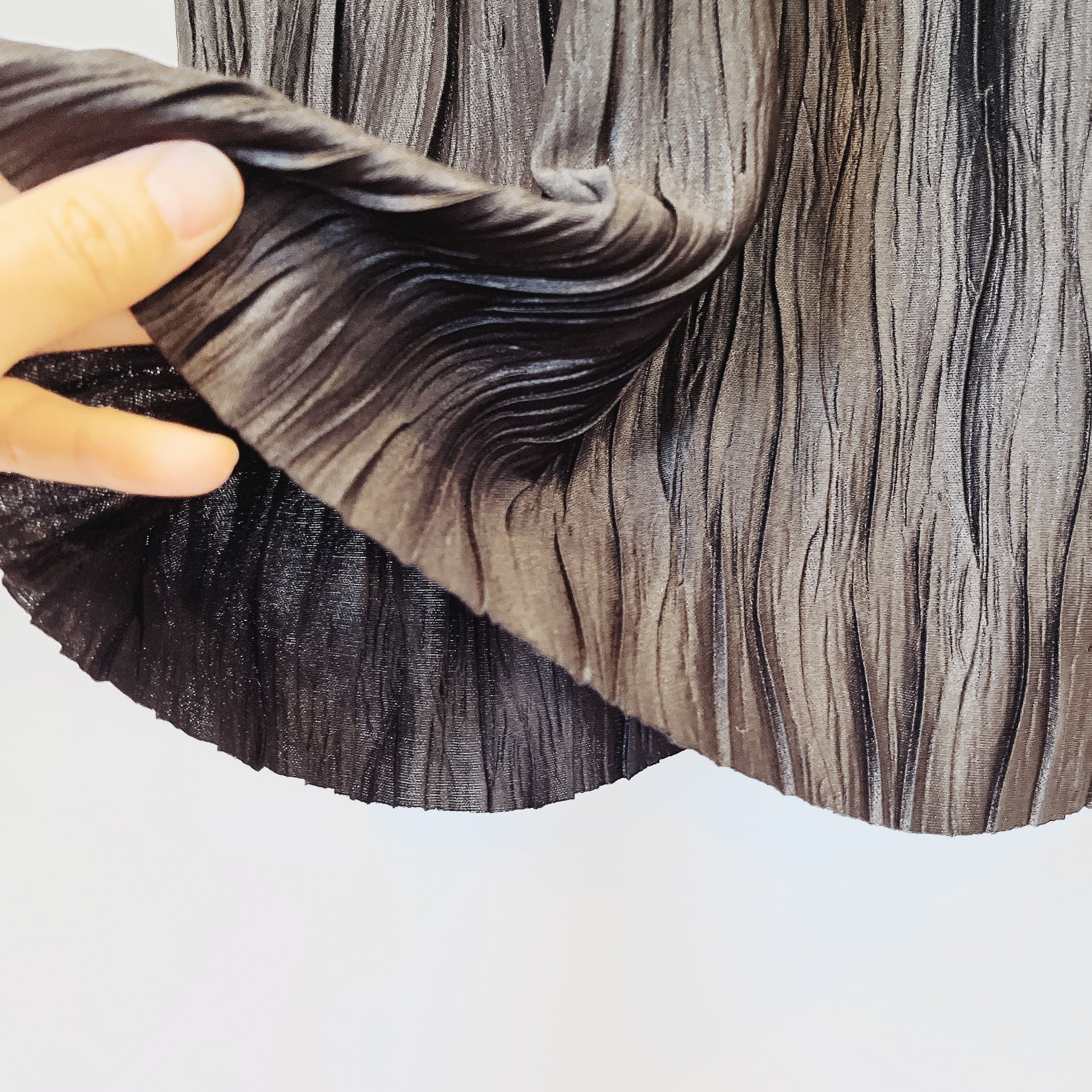 しまむらのオススメのアイテム「ウェーブプリーツナロースカート」