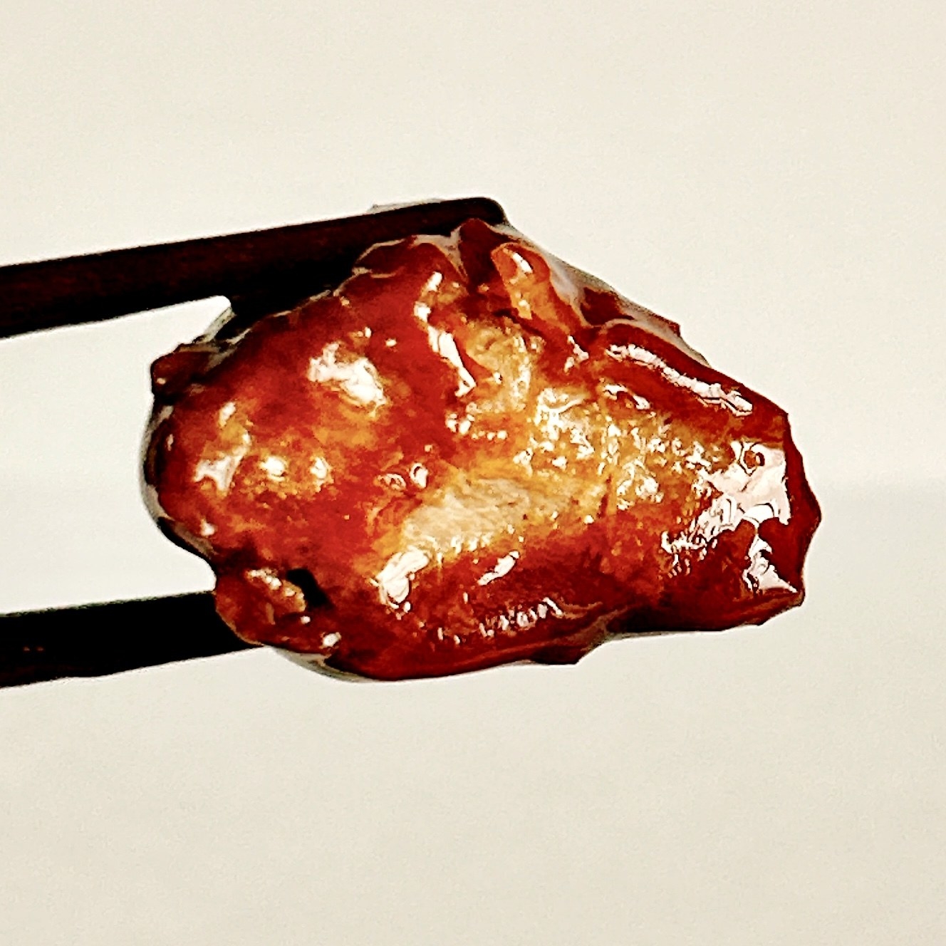 セブン‐イレブンのオススメの惣菜「7プレミアムゴールド 金の黒酢酢豚」