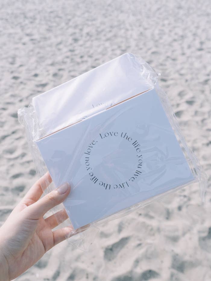 3COINSのおすすめ雑貨「【Natural Picnic】ペーパーランチボックス4個セット」