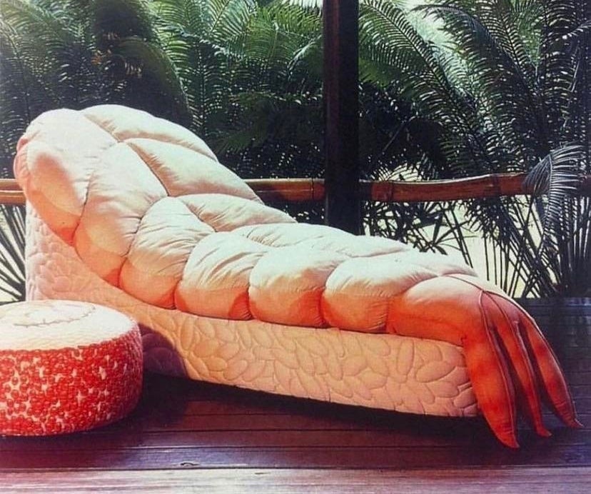 A shrimp chaise