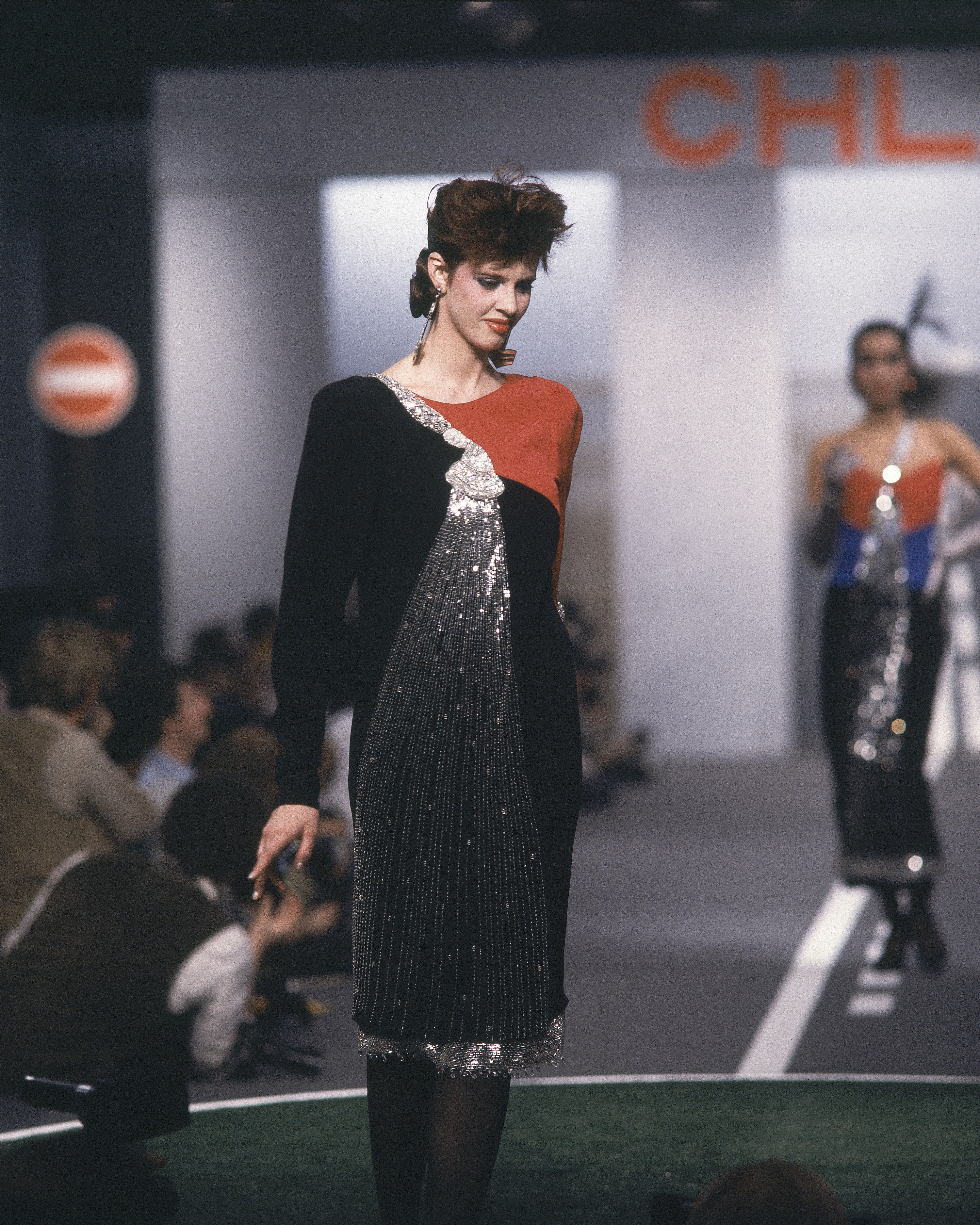 Model on the runway of Karl Lagerfeld&#x27;s Fall 1983 Ready-To-Wear collection for Chloe on March 21, 1983 in Paris, France