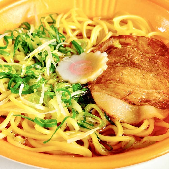 FamilyMart(ファミリーマート)のオススメのラーメン「鶏油が決め手!醤油ラーメン」