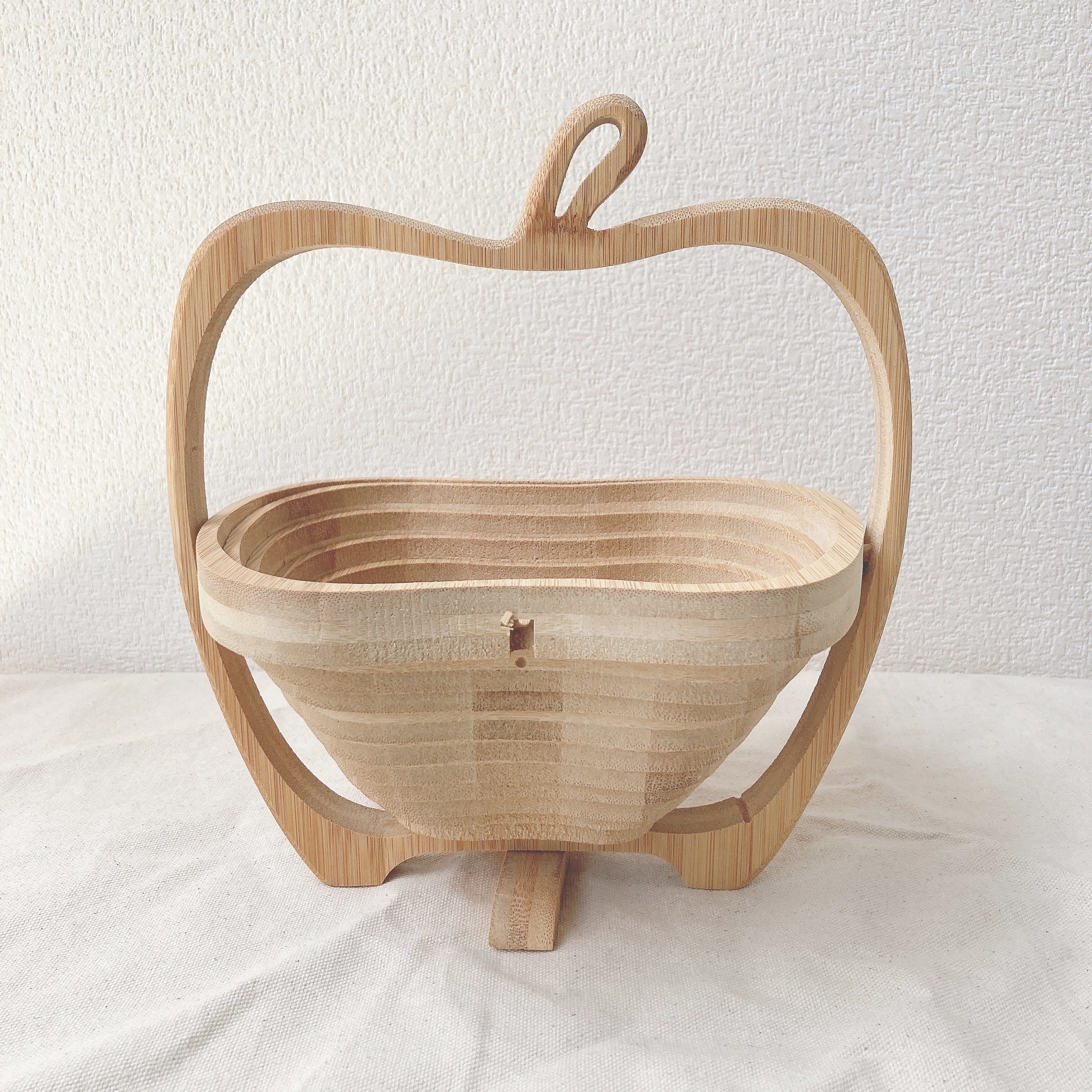 salut!（サリュ）のオススメの収納グッズ「りんごバスケット」