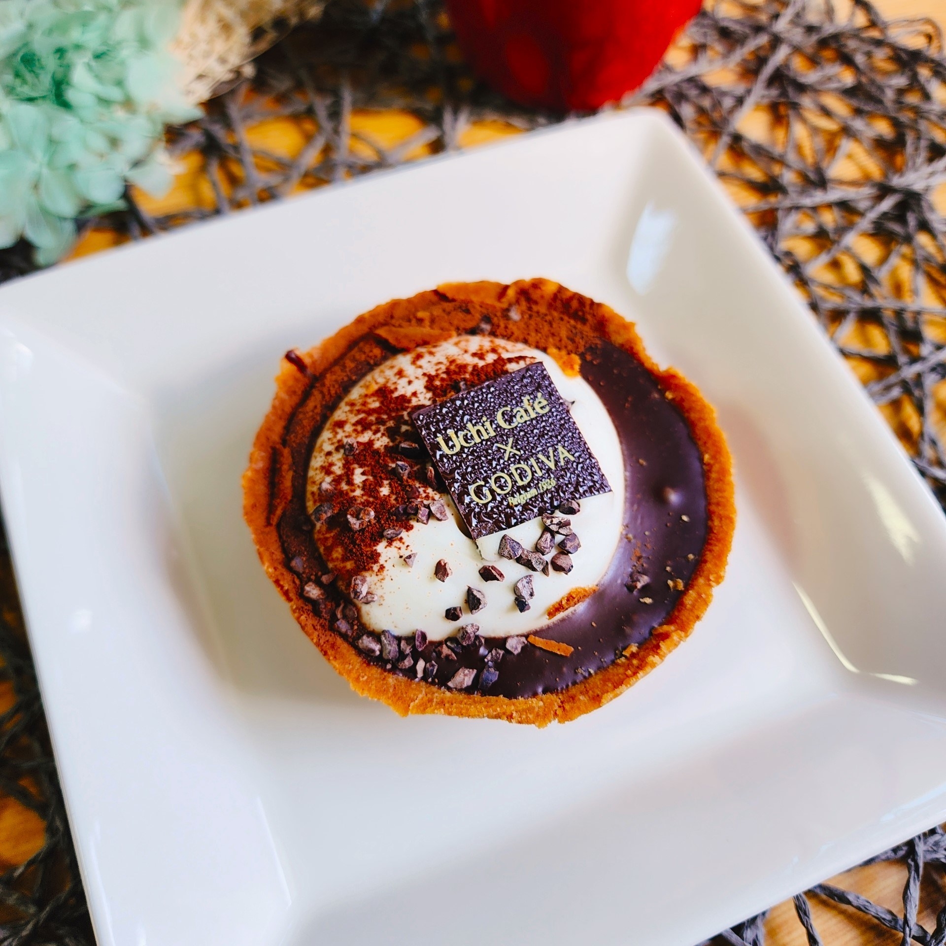 LAWSON(ローソン)のおすすめスイーツ「Uchi Café×GODIVA ショコラタルト」