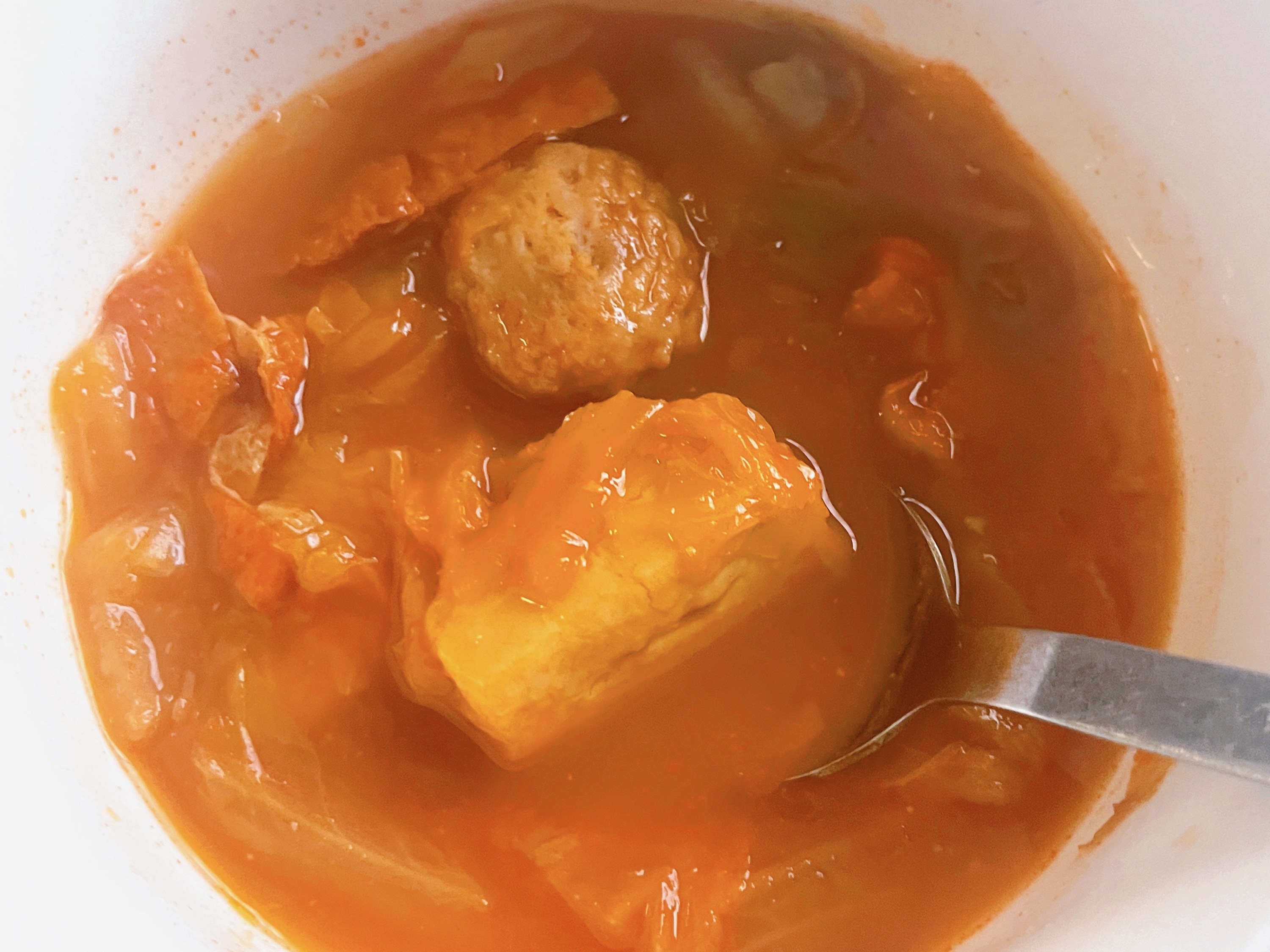 セブン-イレブンのオススメのチルド商品「レンジで簡単 赤から小鍋 210g」