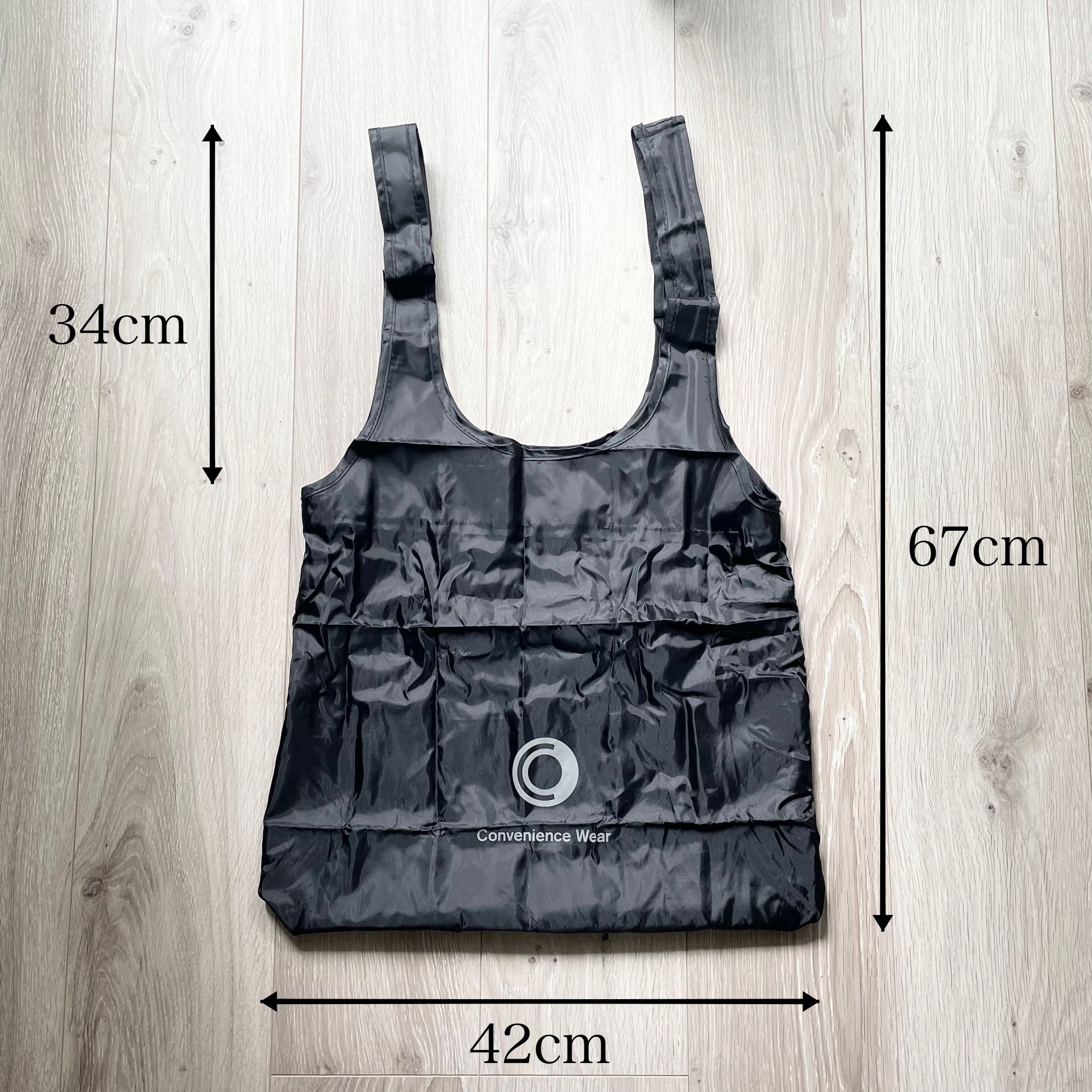 FamilyMart（ファミリーマート）のおすすめのアイテム「エコバッグ くろ」