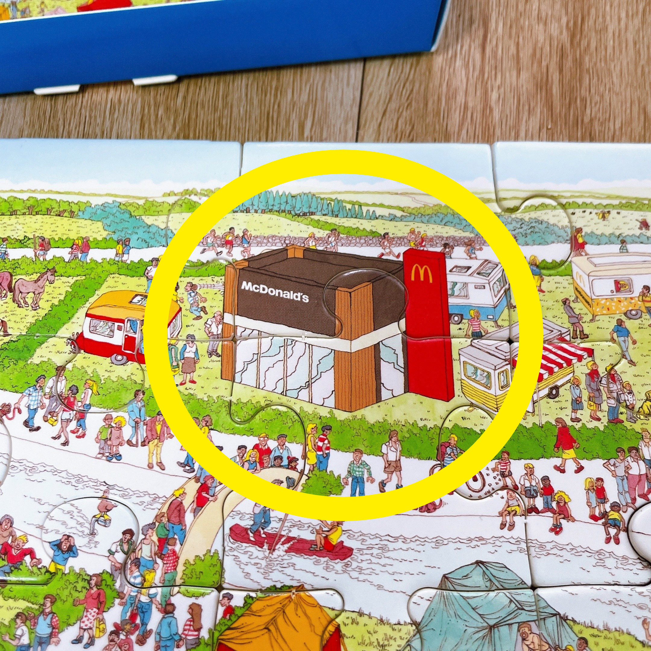 マクドナルド(マック)のおすすめハッピーセット2023「ウォーリーをさがせ!」