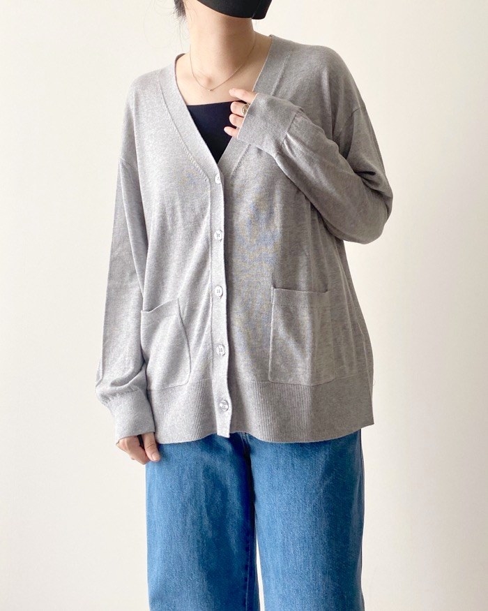 GU（ジーユー）のおすすめアイテム「UVカットオーバーサイズカーディガン（長袖）」