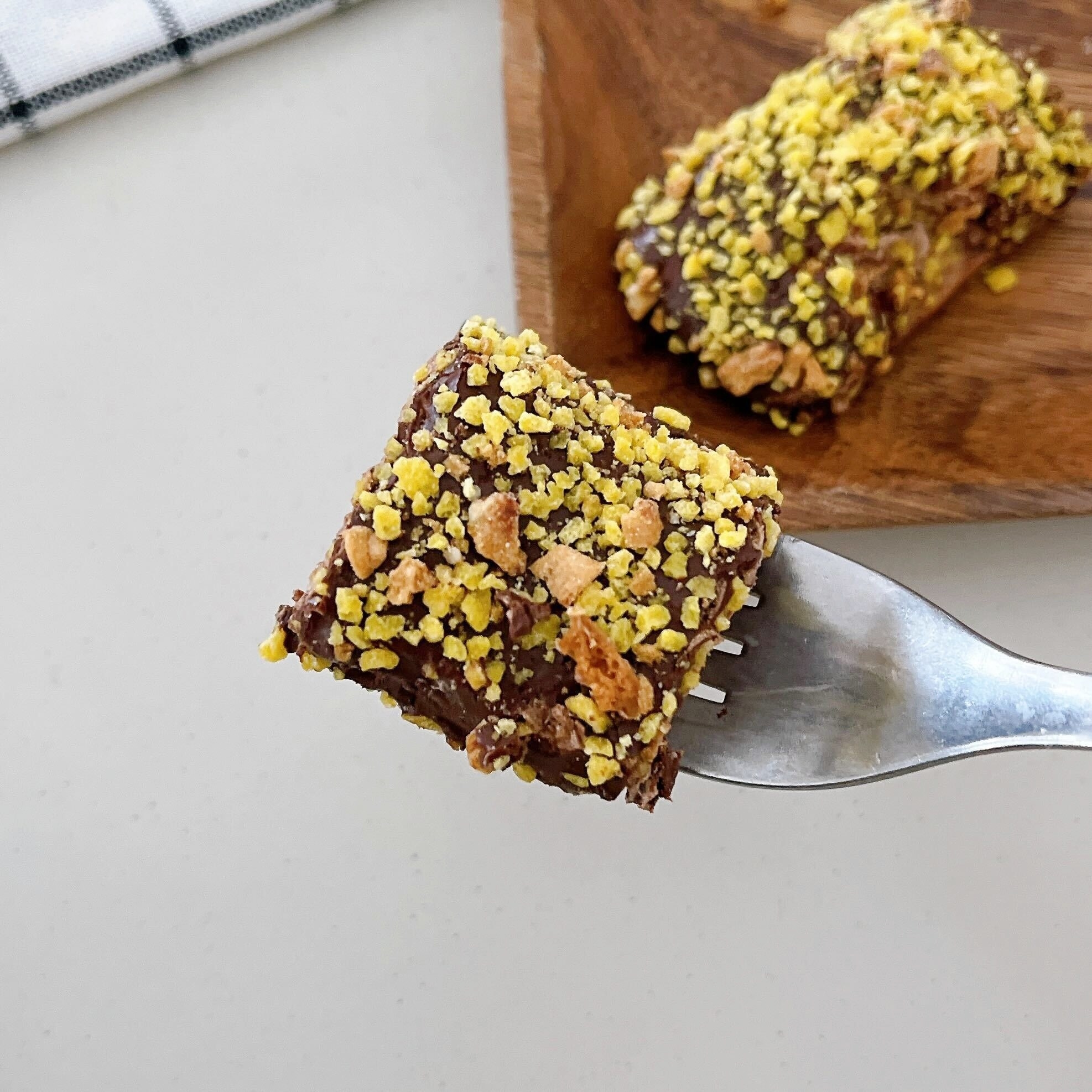 LAWSON(ローソン)のオススメのスイーツ「ザクチョコバー」