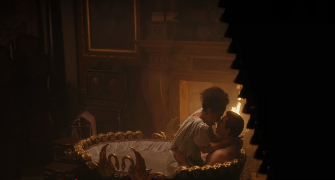 Queen Charlotte and King George having bathtub sex