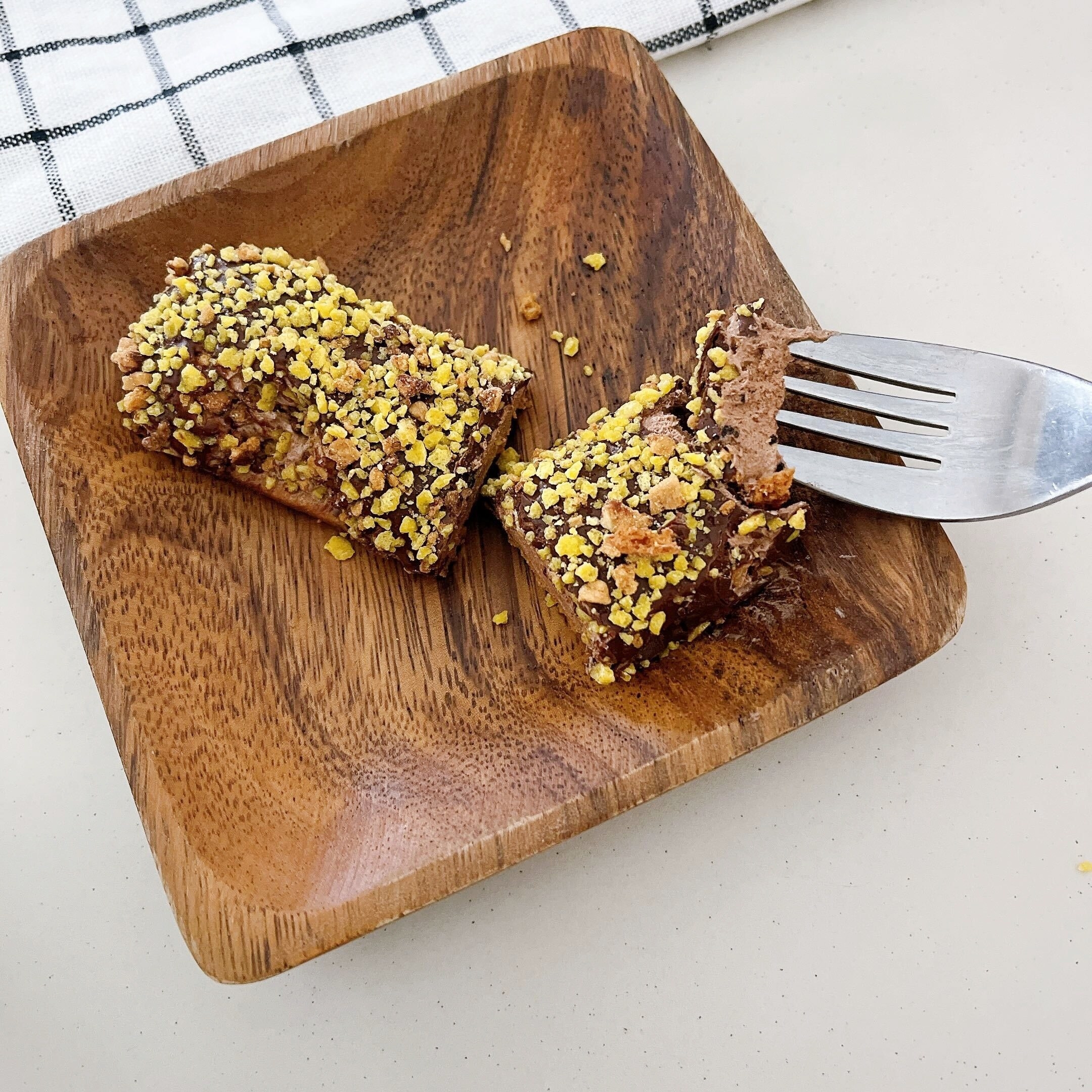 LAWSON(ローソン)のオススメのスイーツ「ザクチョコバー」