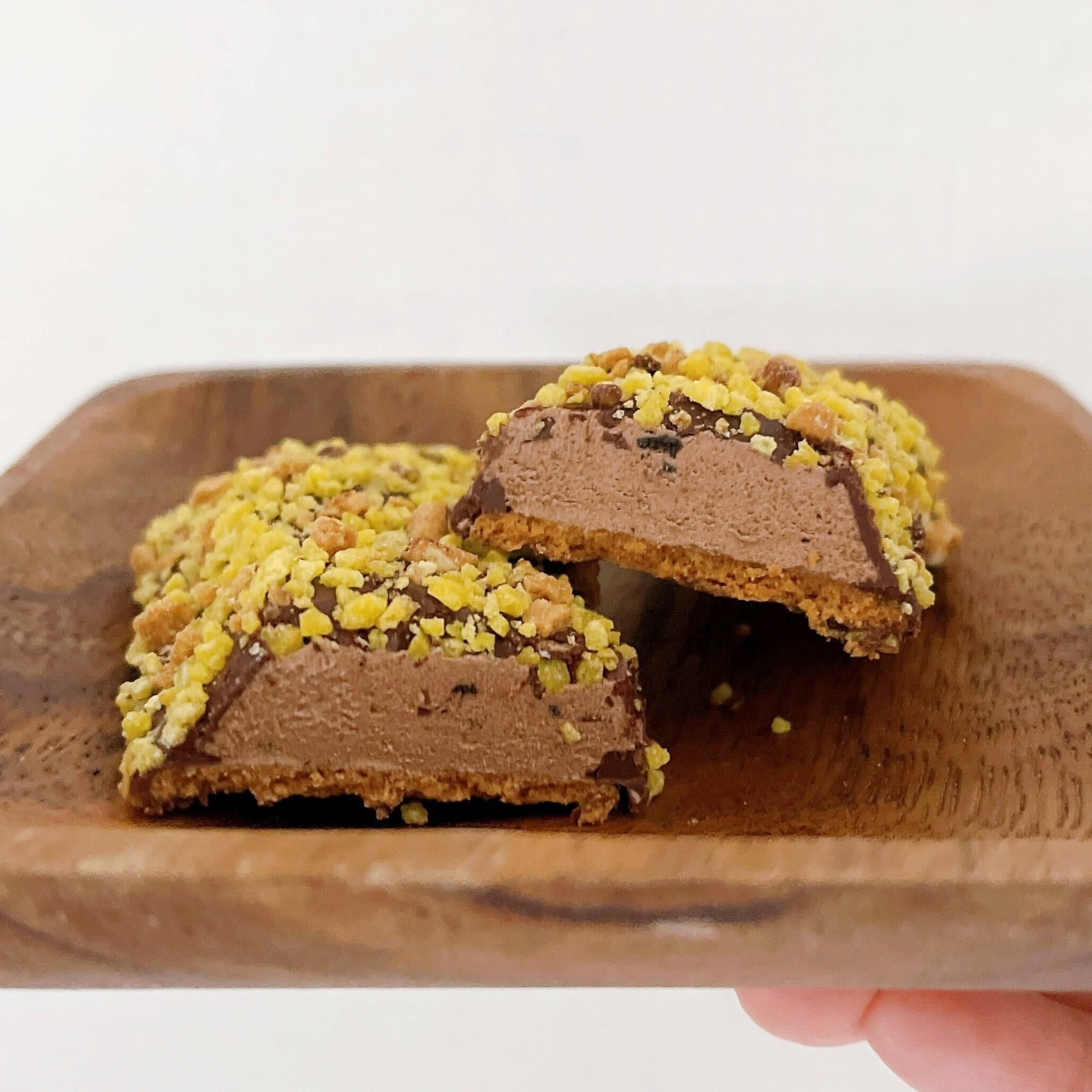 LAWSON(ローソン)のオススメのスイーツ「ザクチョコバー」