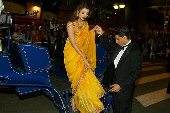 55th Cannes film festival: Stairs of "Devdas" In Cannes, France On May 23, 2002-Actress Aishwarya Rai (Miss Universe), Shahrukh Khan.