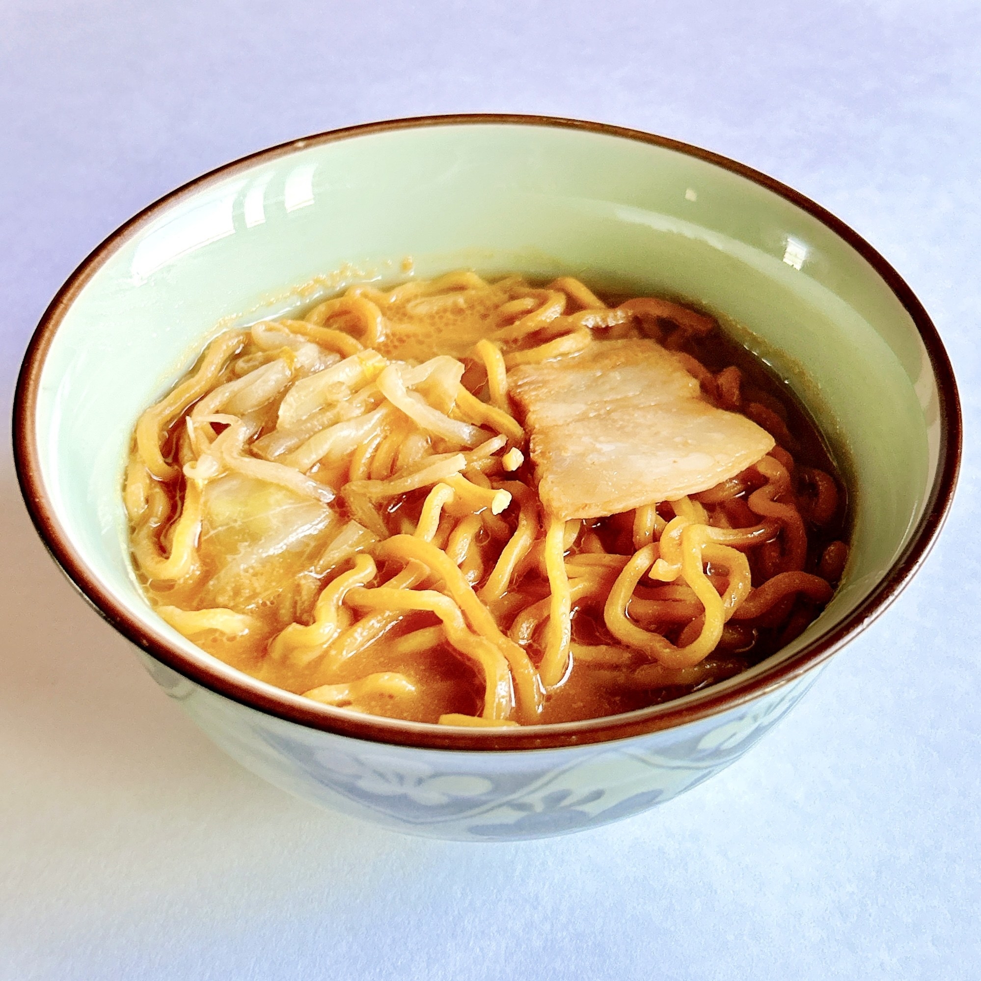 セブン‐イレブンのオススメの冷凍食品「7プレミアム みそラーメン」
