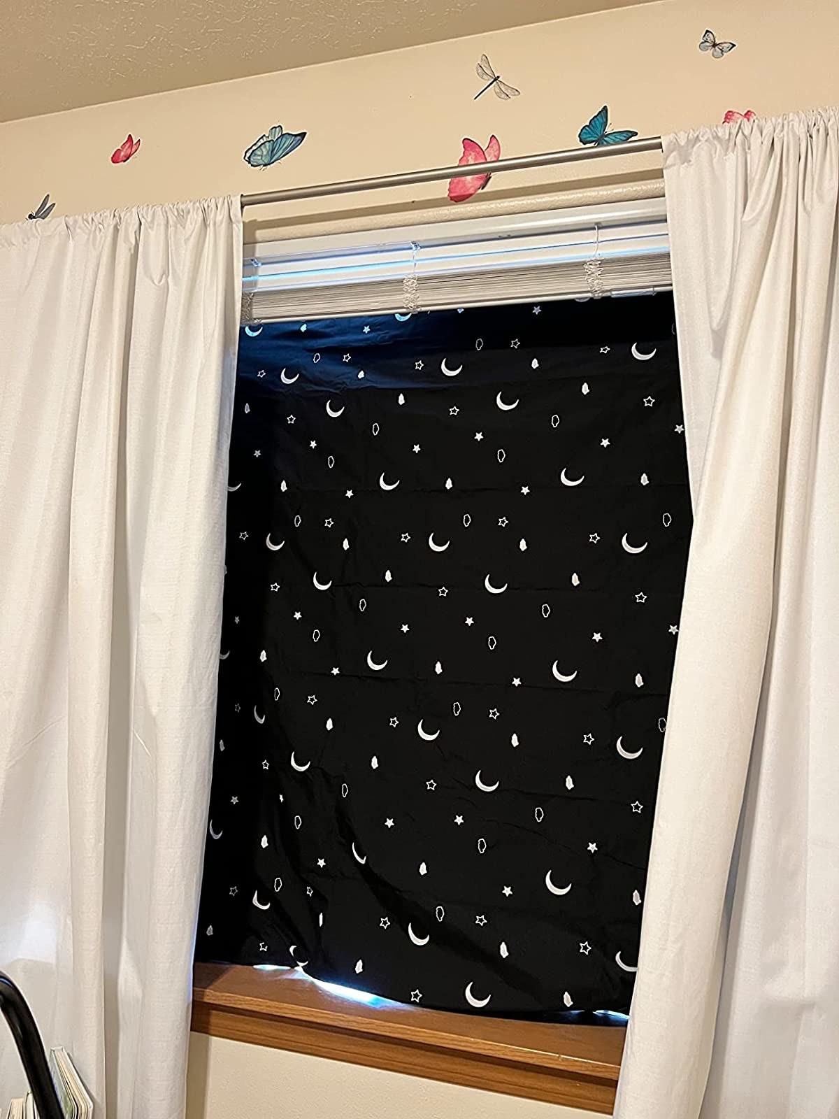 Reviewer image of the blackout curtain on their window