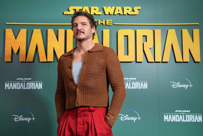 Pedro on the red carpet for an event for The Mandalorian