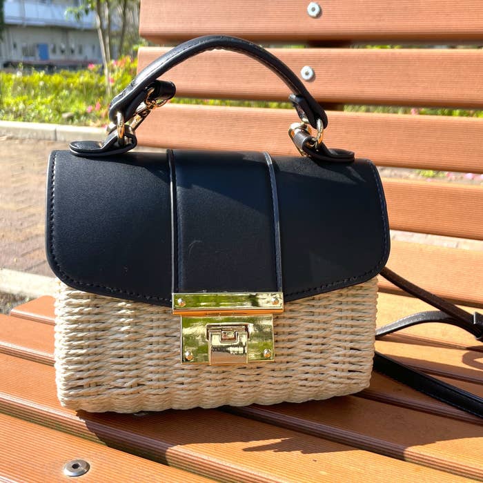 Honeys（ハニーズ）のおすすめバッグ「雑材ワンハンドルBag」