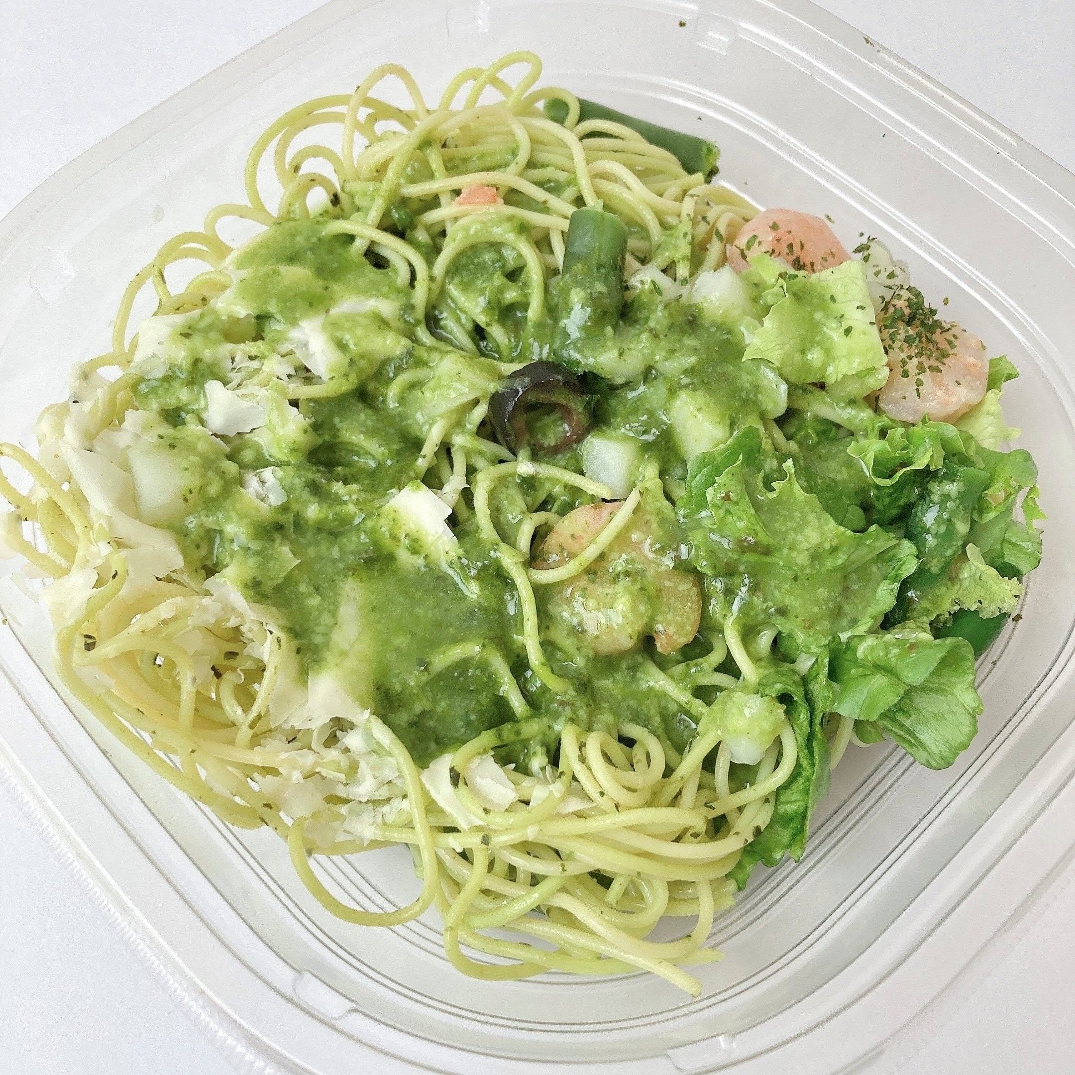 セブン-イレブンのオススメのパスタ「海老の冷製バジルソースパスタ」