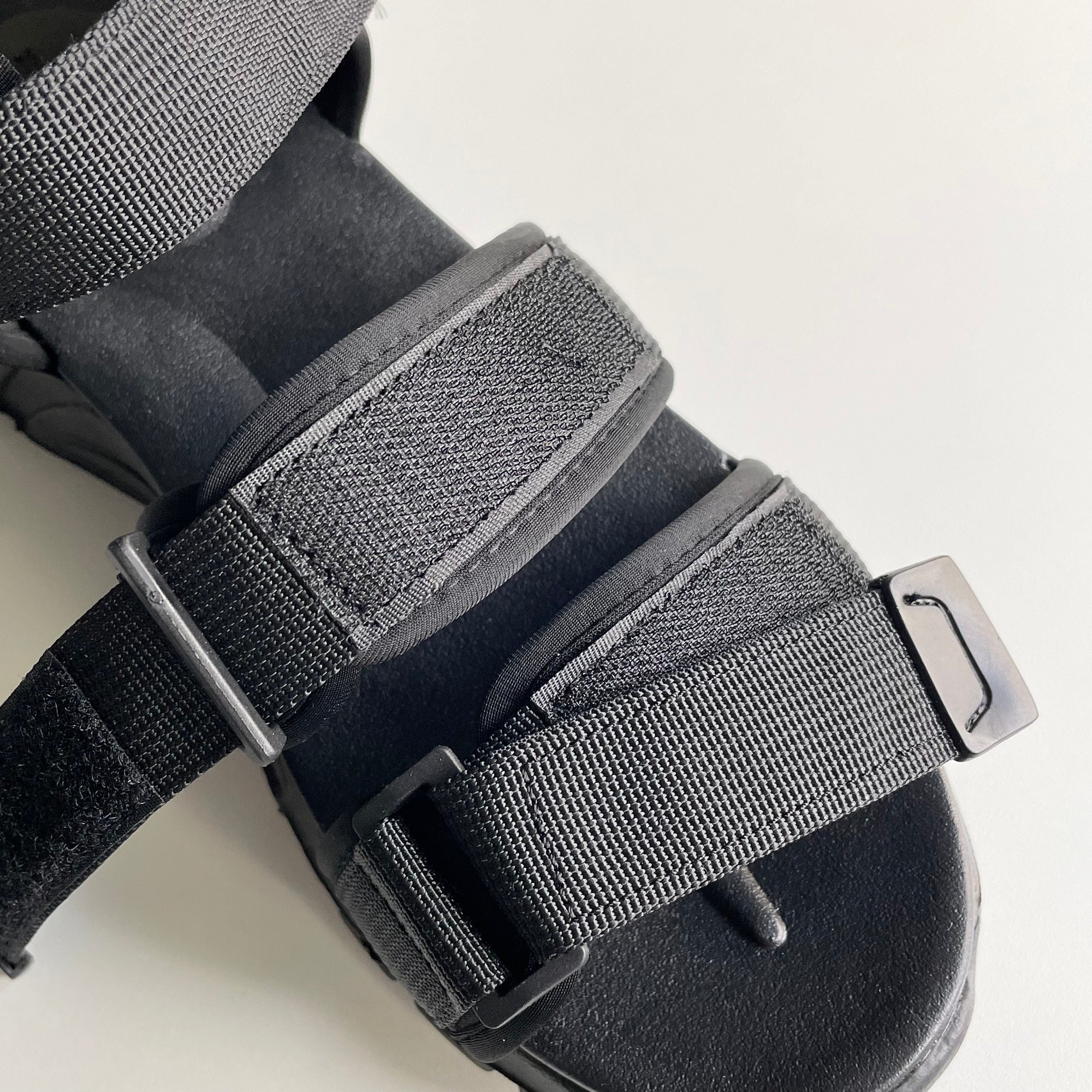 GLOBAL WORK（グローバルワーク）のおすすめのメンズアイテム「らくエアスポーツサンダル」