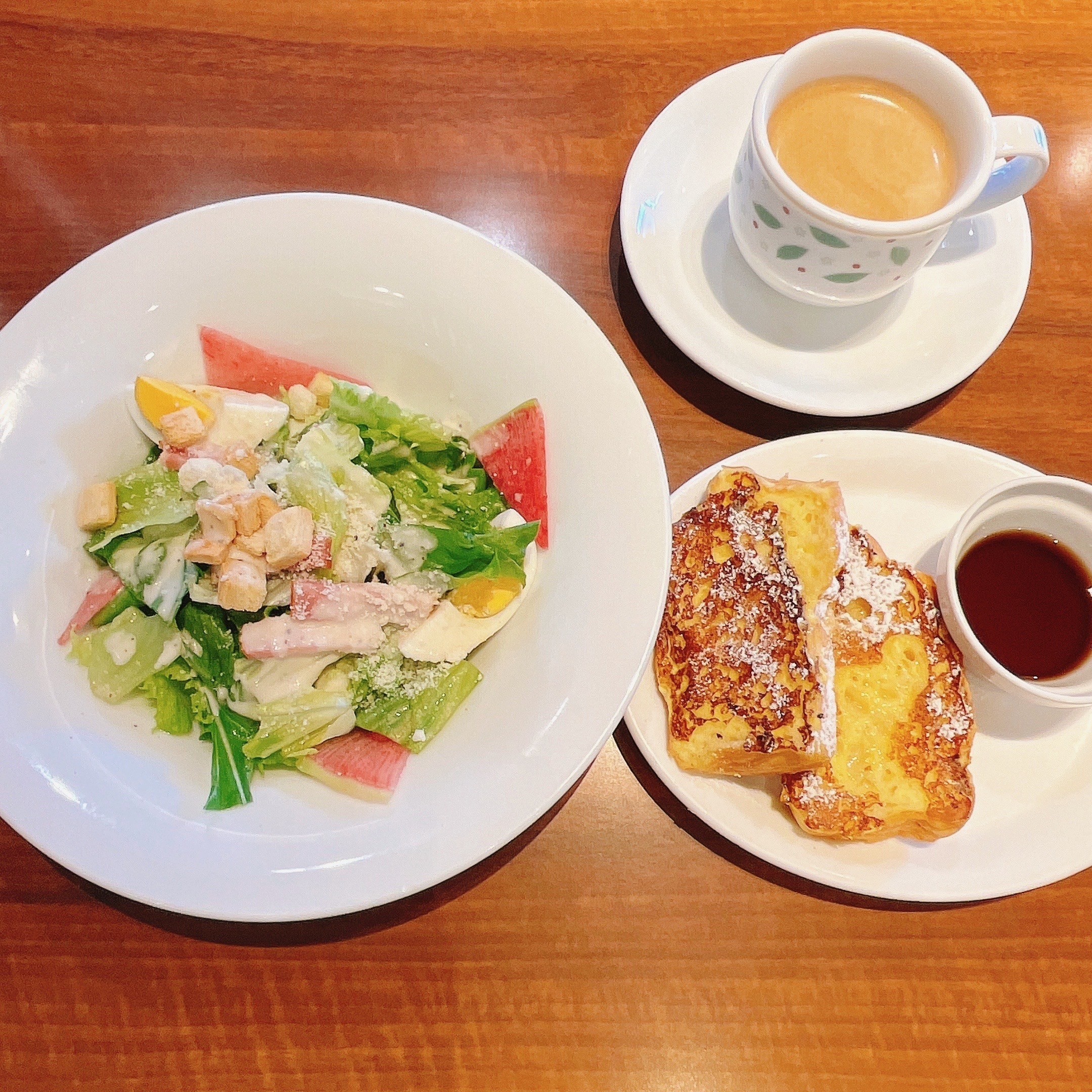 デニーズのオススメのメニュー「シーザーサラダモーニング」