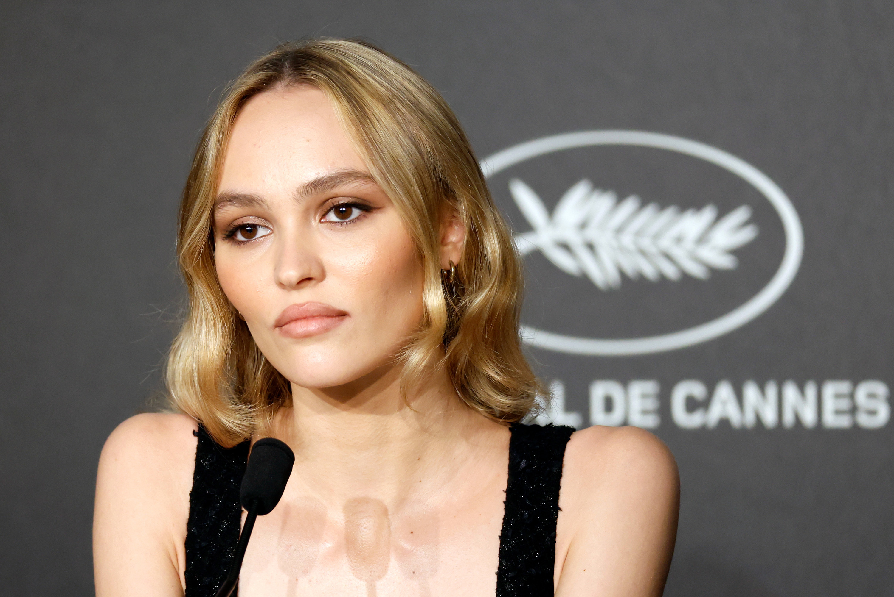 Lily-Rose Depp Ignores 'The Idol' Controversy in Chanel at Cannes