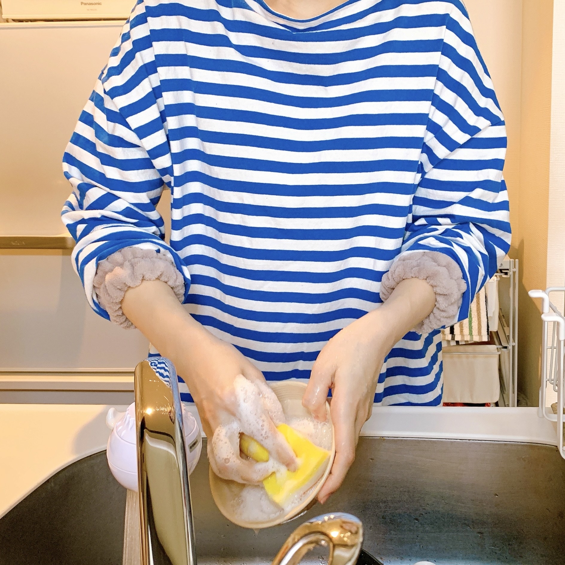 3COINSのおすすめの便利アイテム「吸水アームバンド」