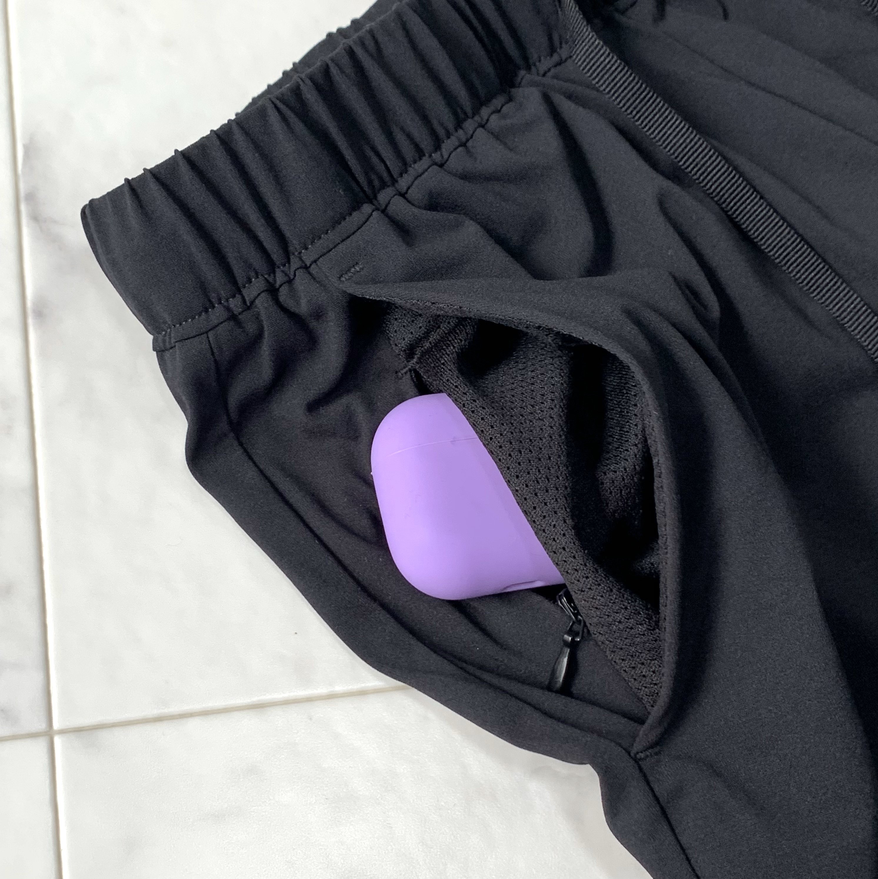 GU(ジーユー)のオススメのパンツ「ドライストレッチジョガーパンツGA」