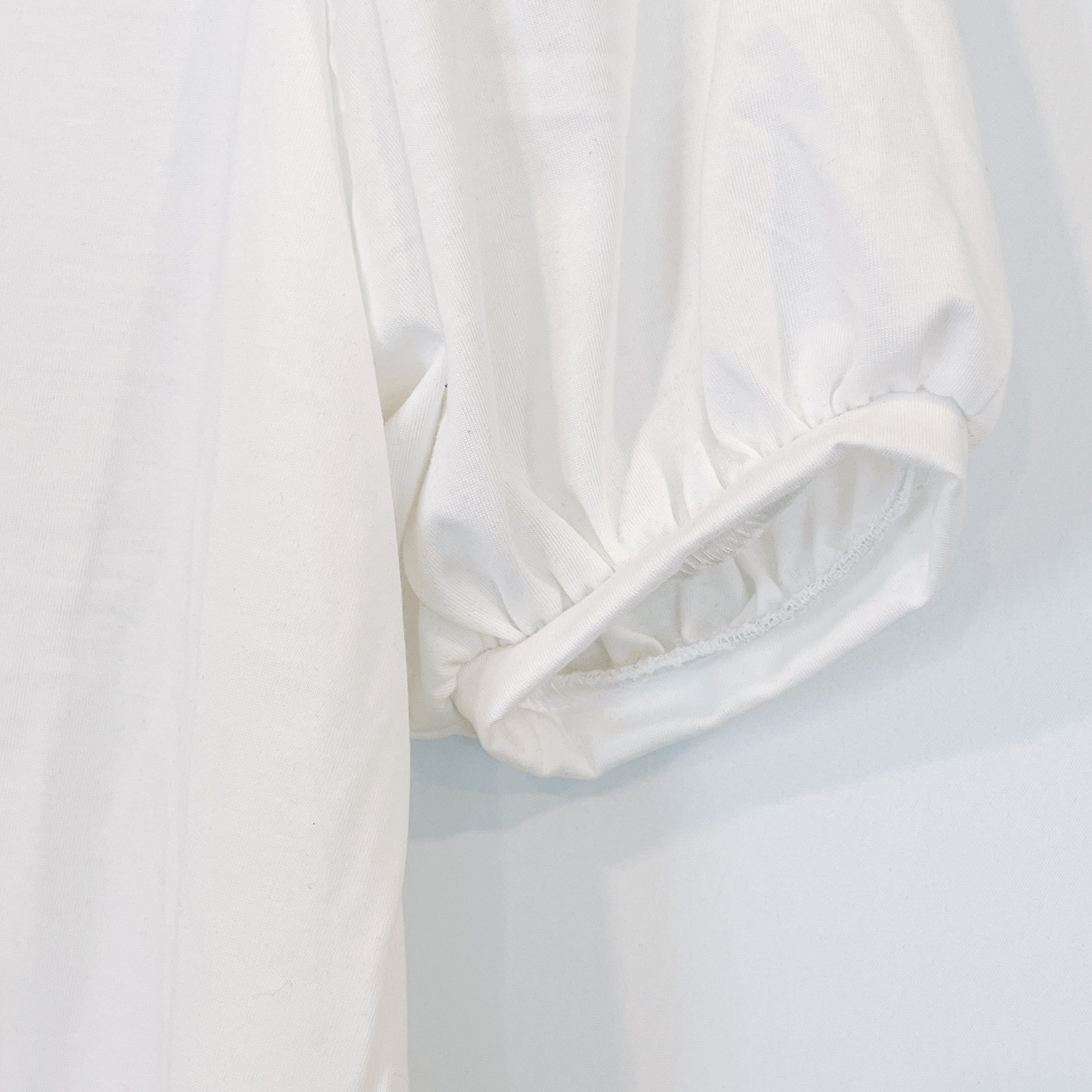 しまむらのおすすめトップス「ボリューム袖プルオーバー」